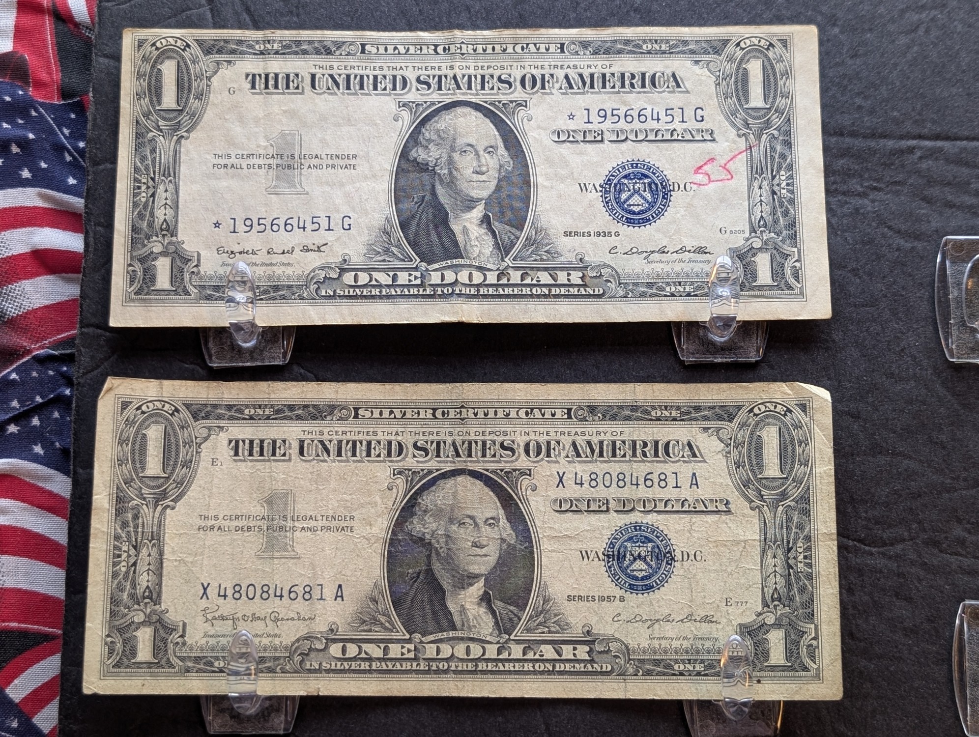 (10) 1935 & 1957 Series $1 Silver Certificates - Including (3) Star Notes
