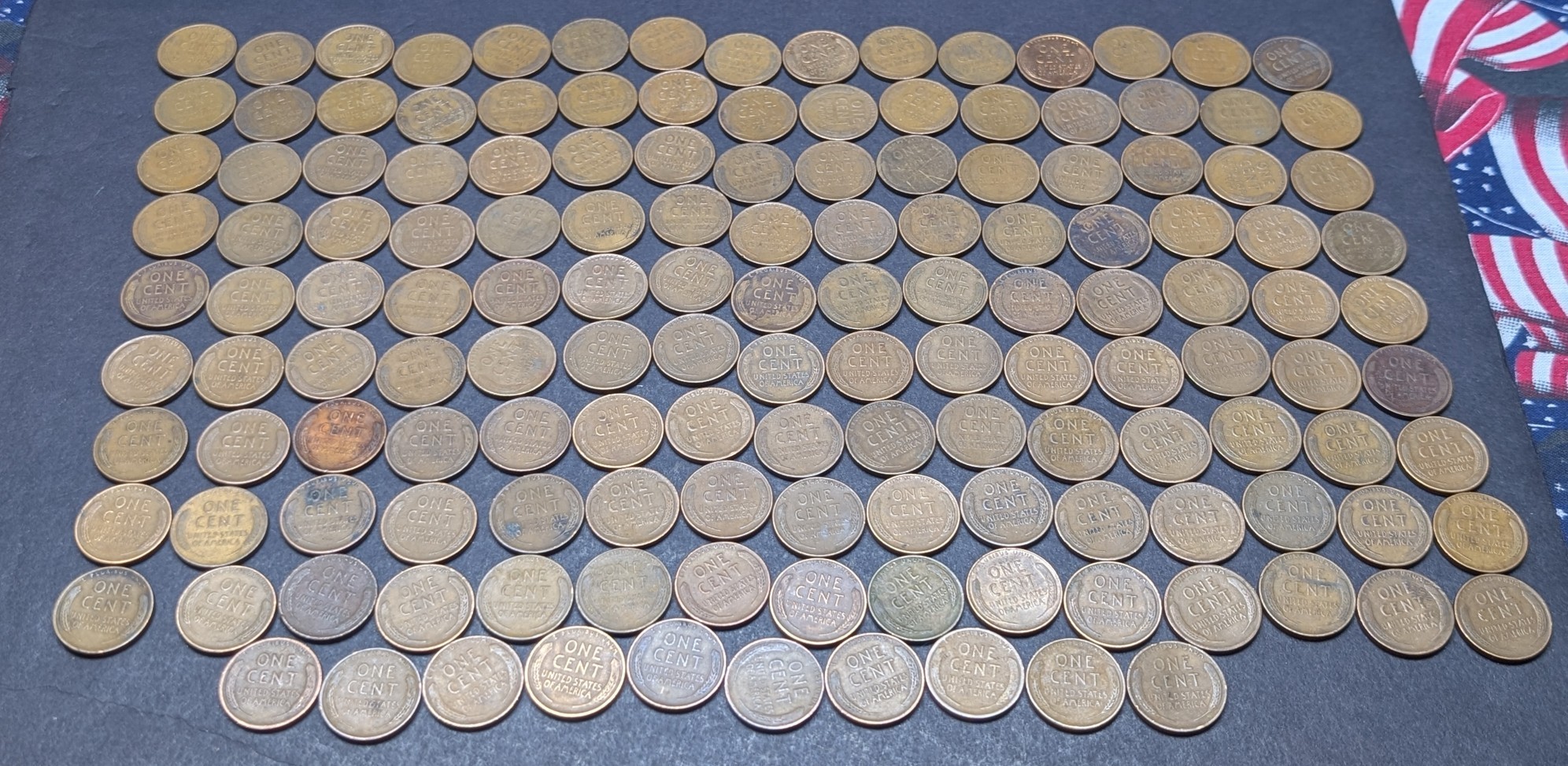 1 Pound of Various 1930's Lincoln Wheat Cents