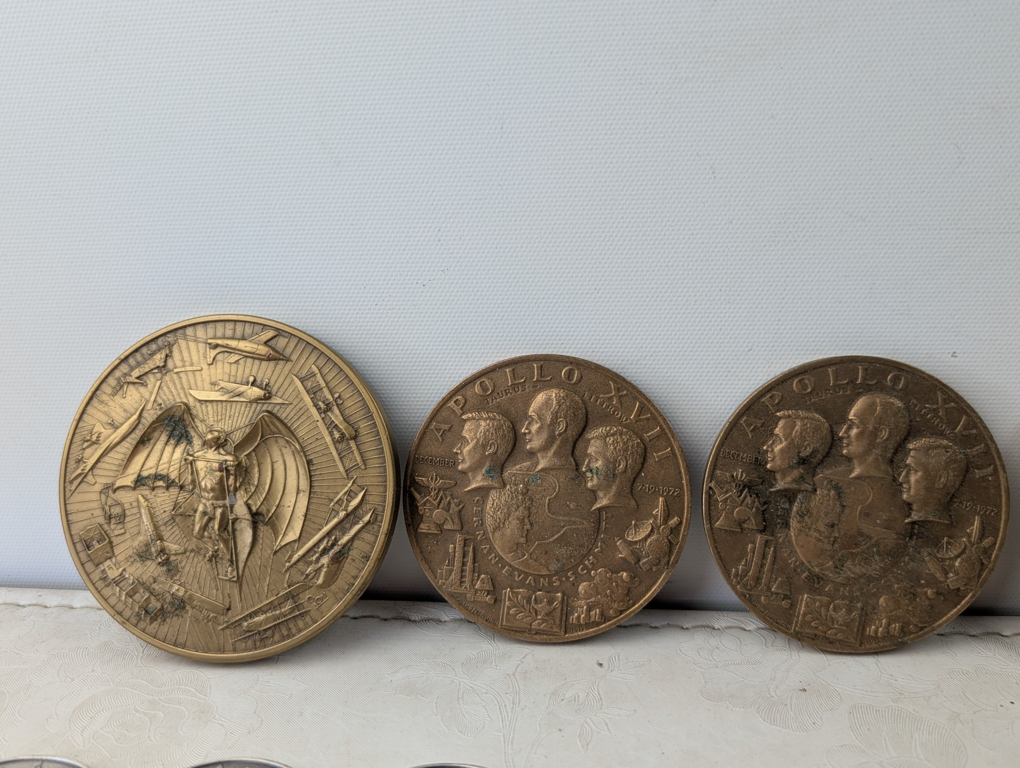 Various Vintage & Modern Tokens, Medallions, & Rounds
