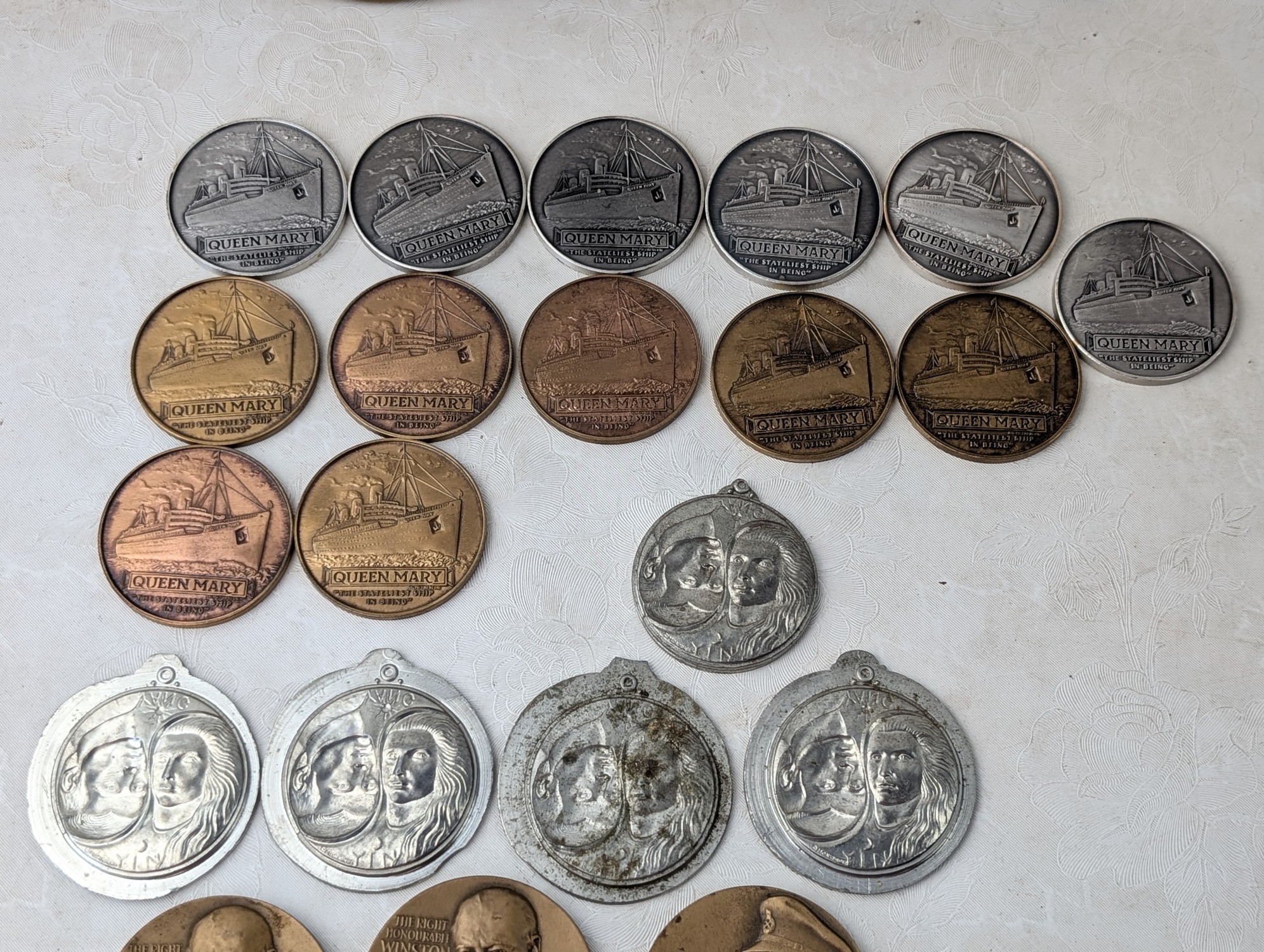 Various Vintage & Modern Tokens, Medallions, & Rounds