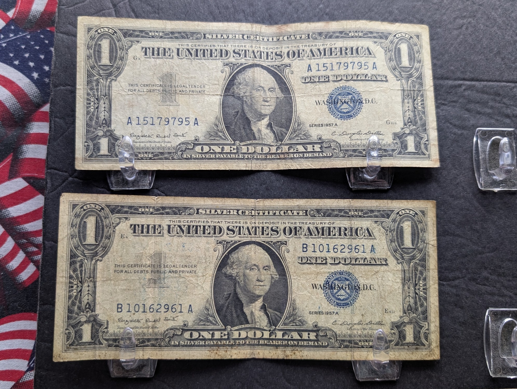 (10) 1935 & 1957 Series $1 Silver Certificates - Including Star Note