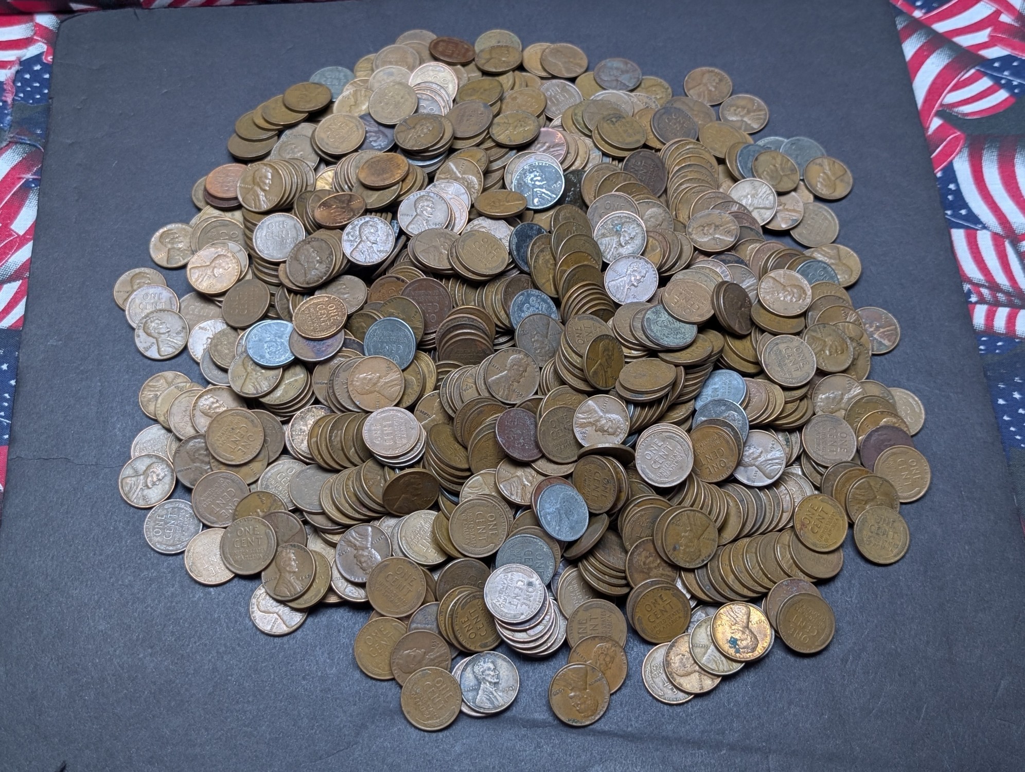 (1,000) Various Dated Lincoln Wheat Cents