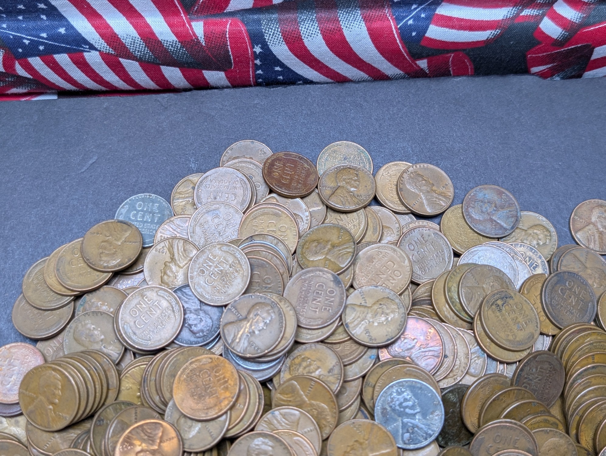 (1,000) Various Dated Lincoln Wheat Cents