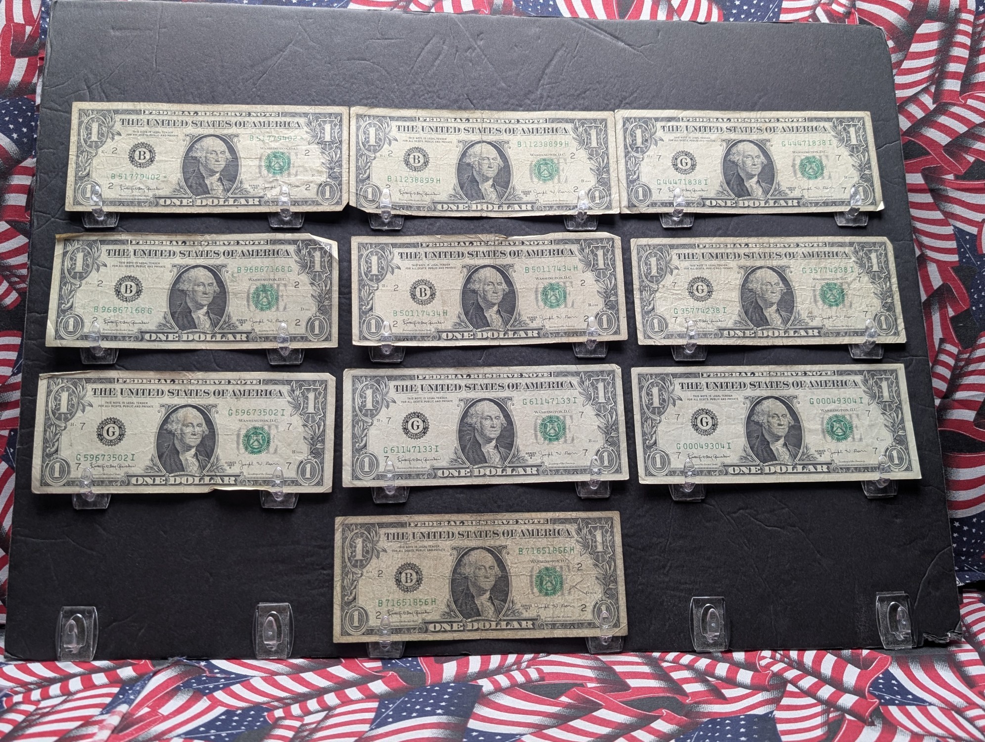 (10) 1963 B Series $1 Joseph W. Barr Notes - Including Star Note