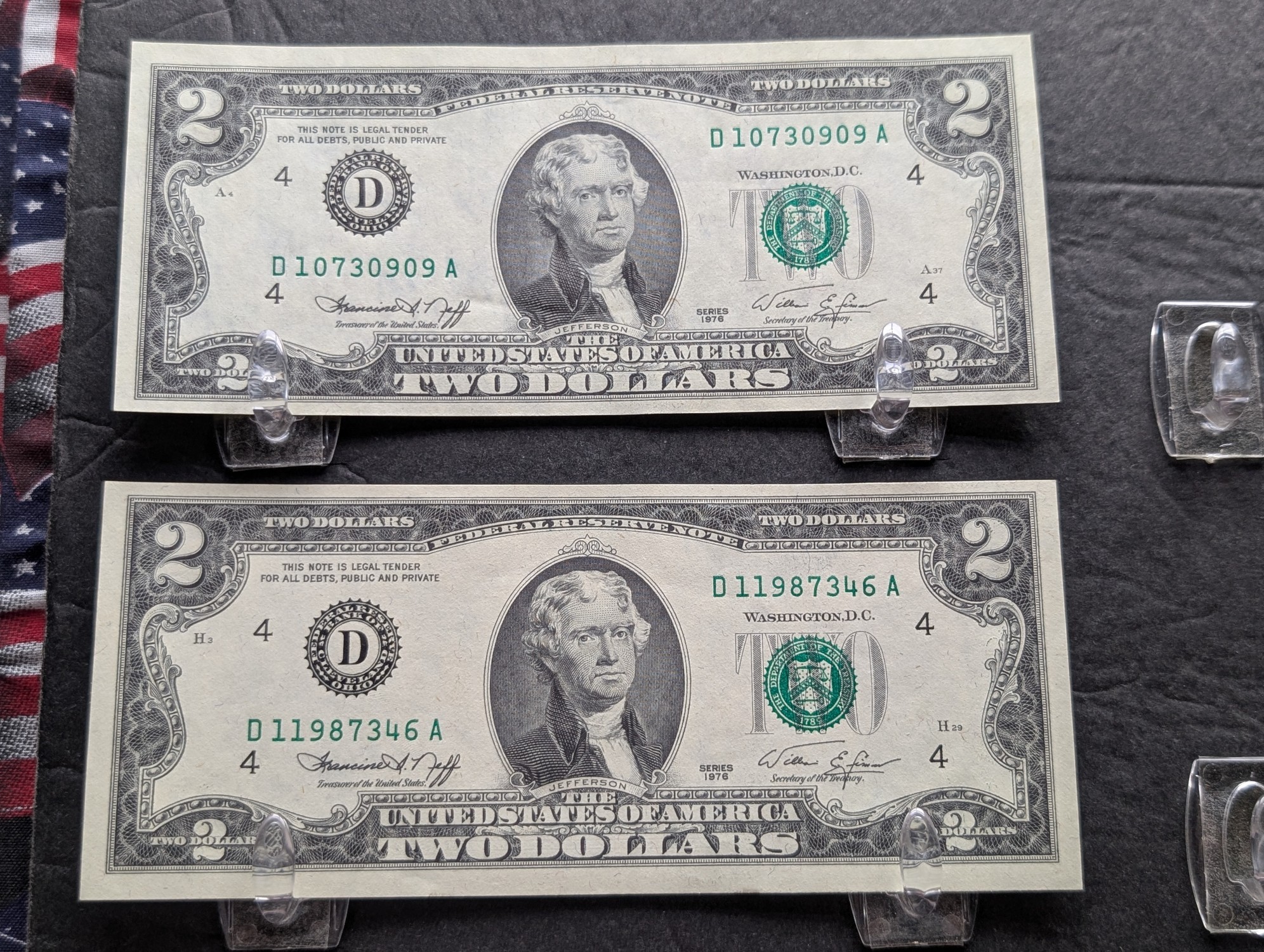 (10) 1976 Series $2 Notes - NICE PAPER