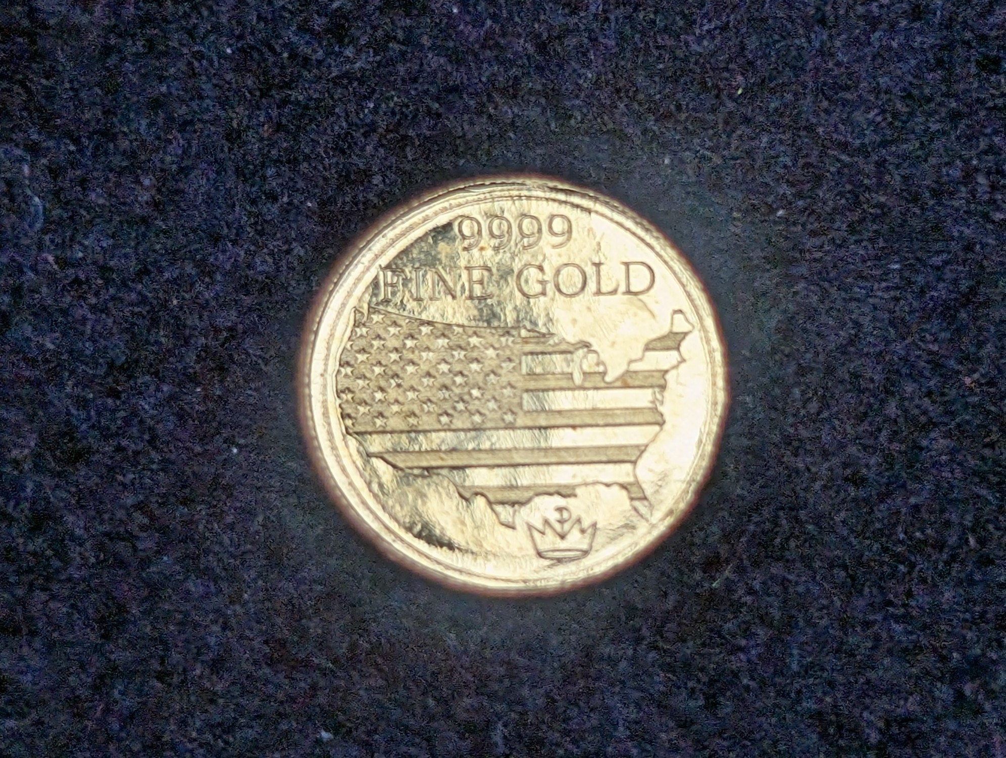 1/200th oz. .9999 FINE GOLD Skeleton Soldier Designed Miniature Round