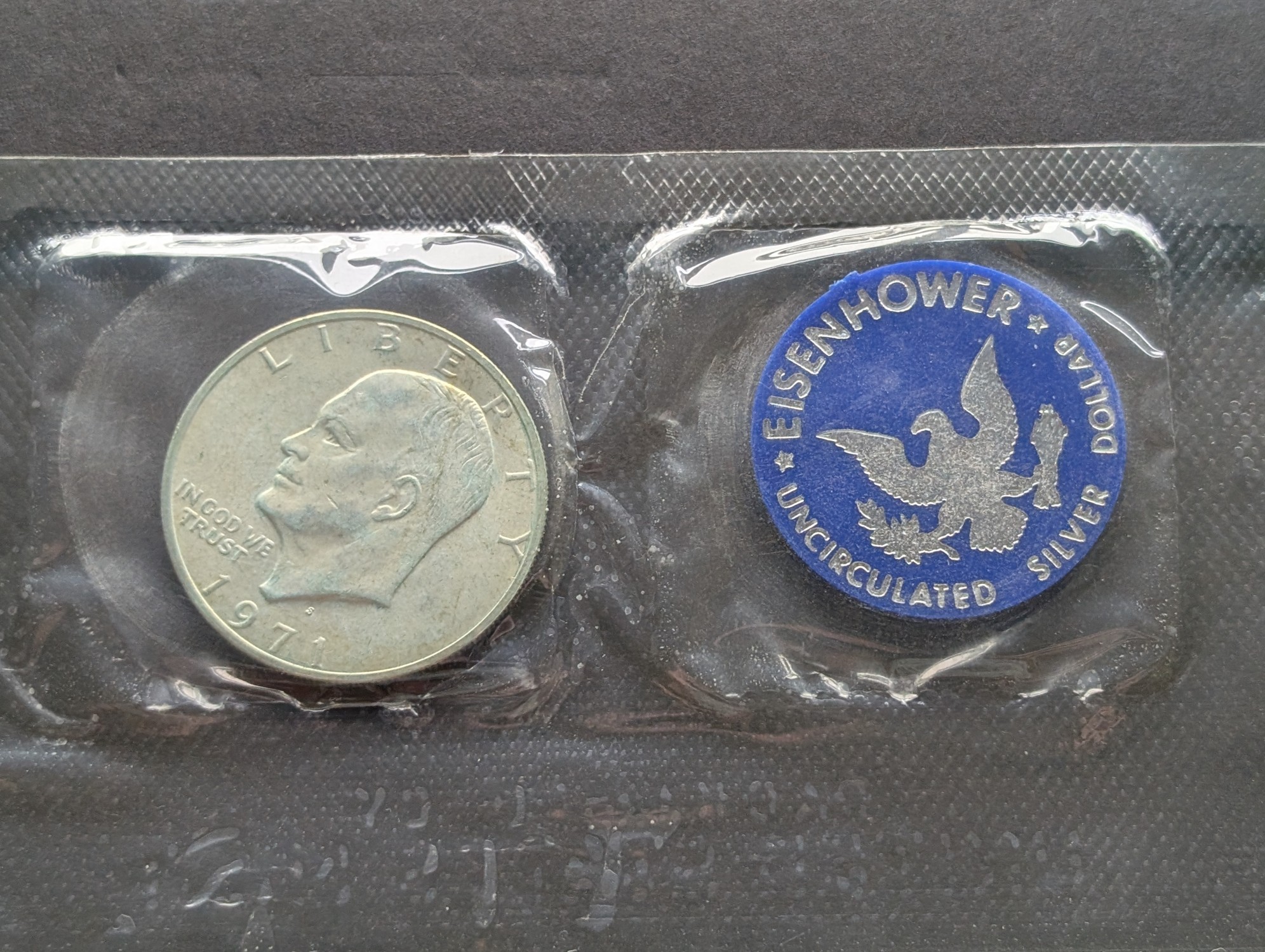 (2) 1971-S Eisenhower 40% Silver Uncirculated Blue Pack Dollars