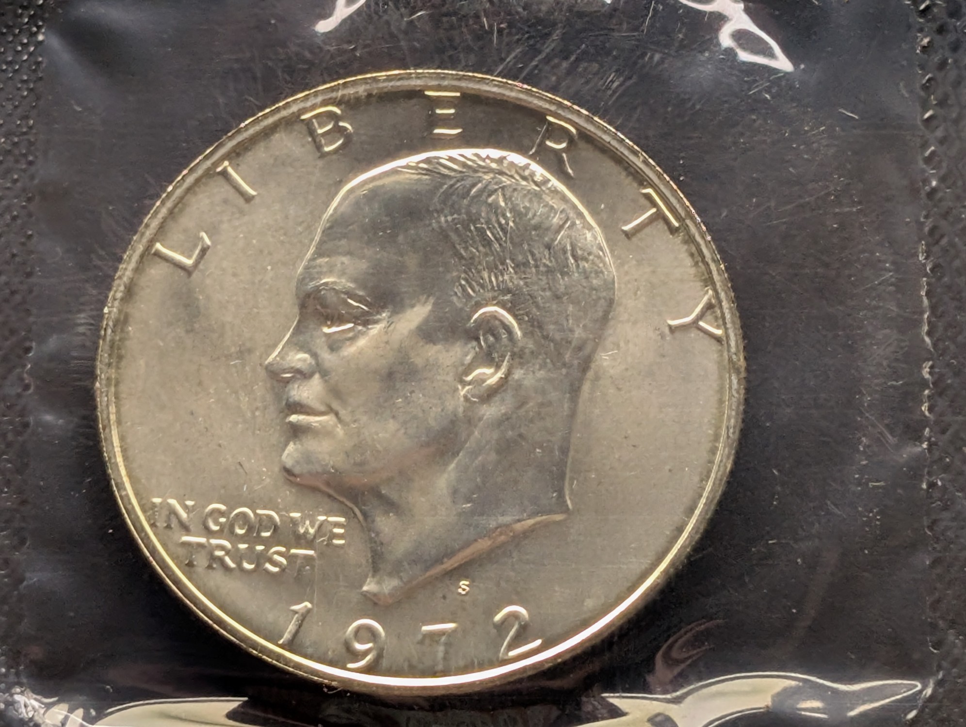1972-S Eisenhower 40% Silver Uncirculated Blue Pack Dollar