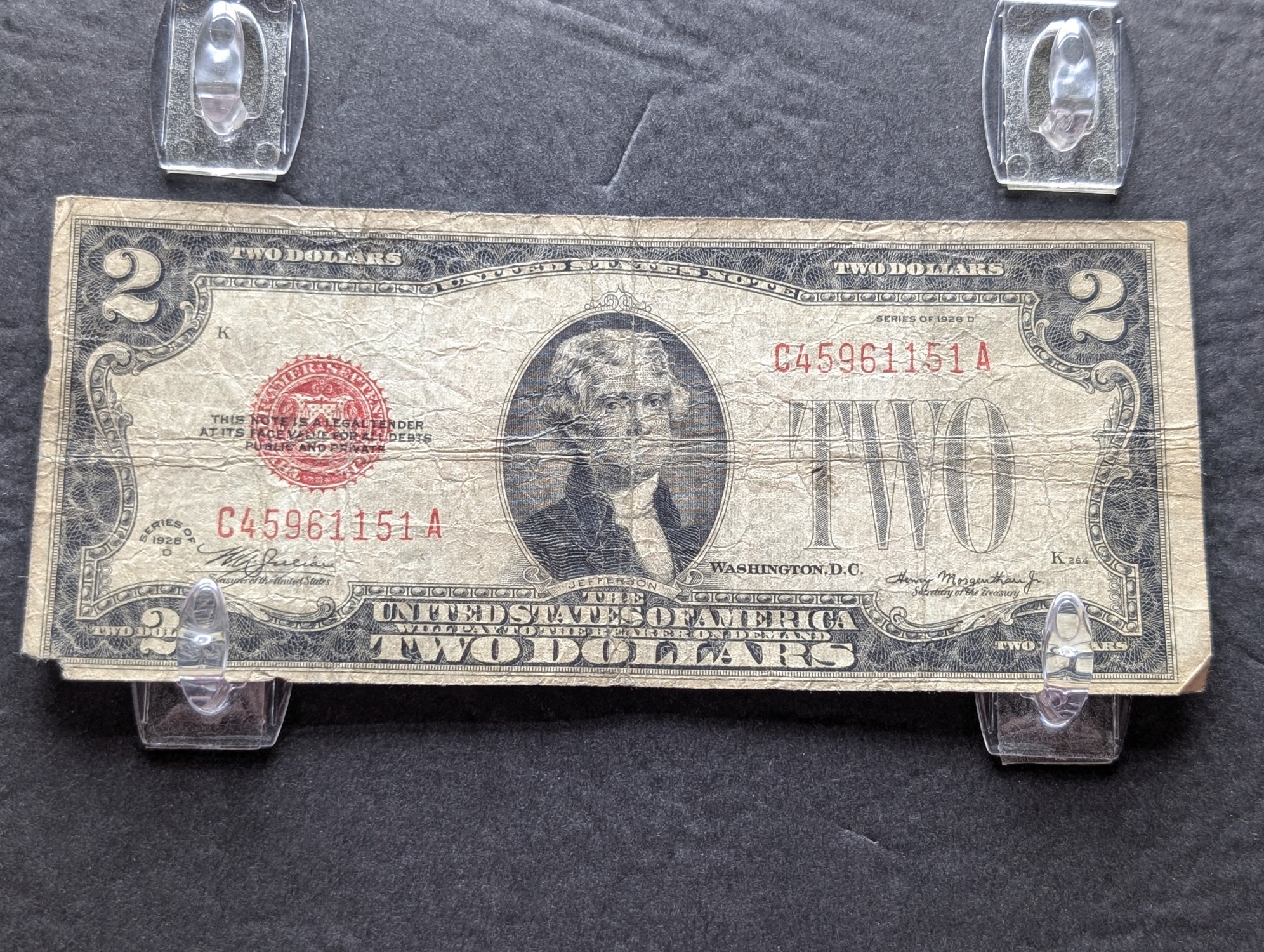 1928 D & 1928 G $2 Red Seal Notes - Avg. and Crisp Uncirculated
