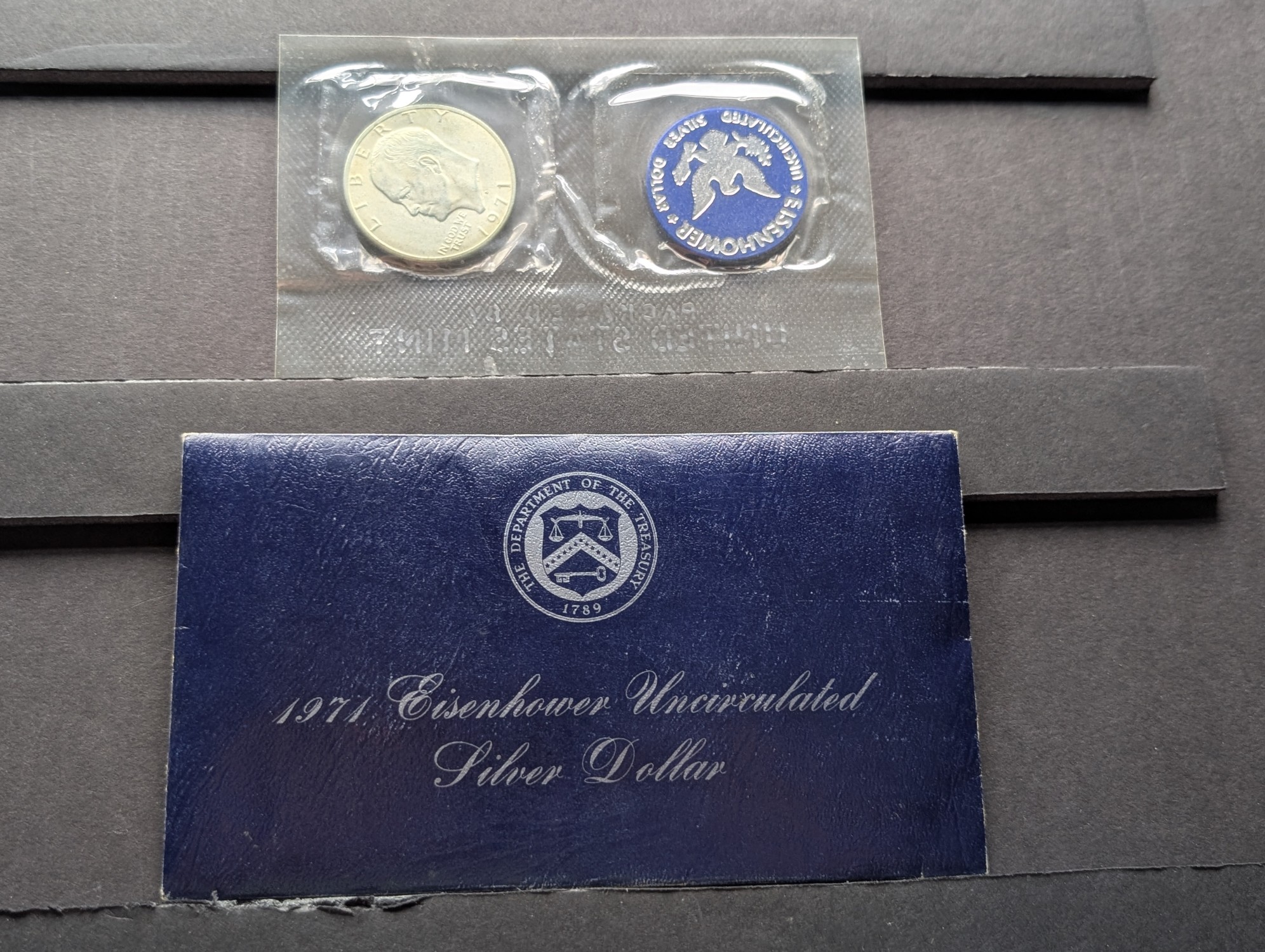 (2) 1971-S Eisenhower 40% Silver Uncirculated Blue Pack Dollars