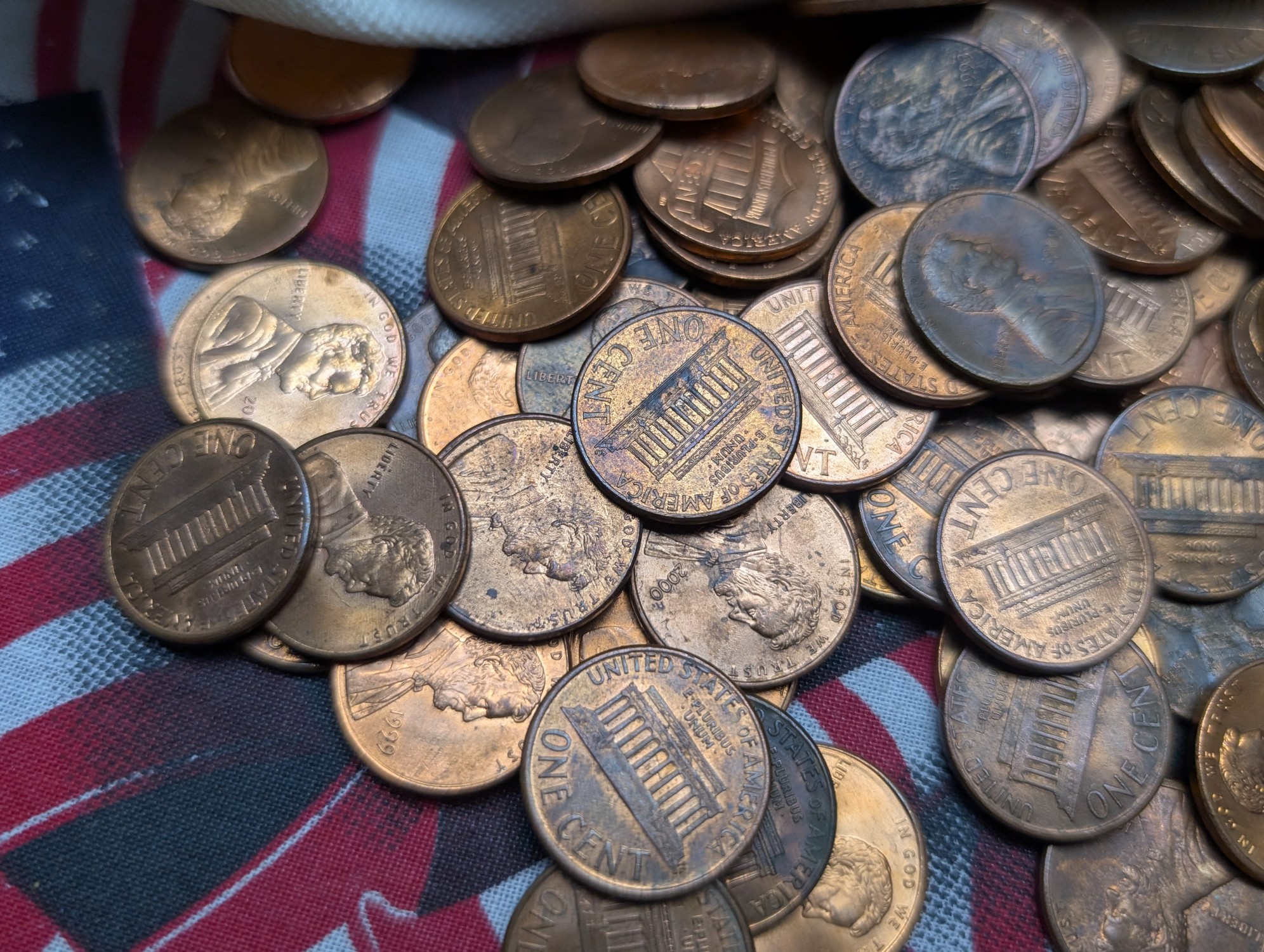 (2,000) Lincoln Memorial Cents In Lanyani Canvas Bag