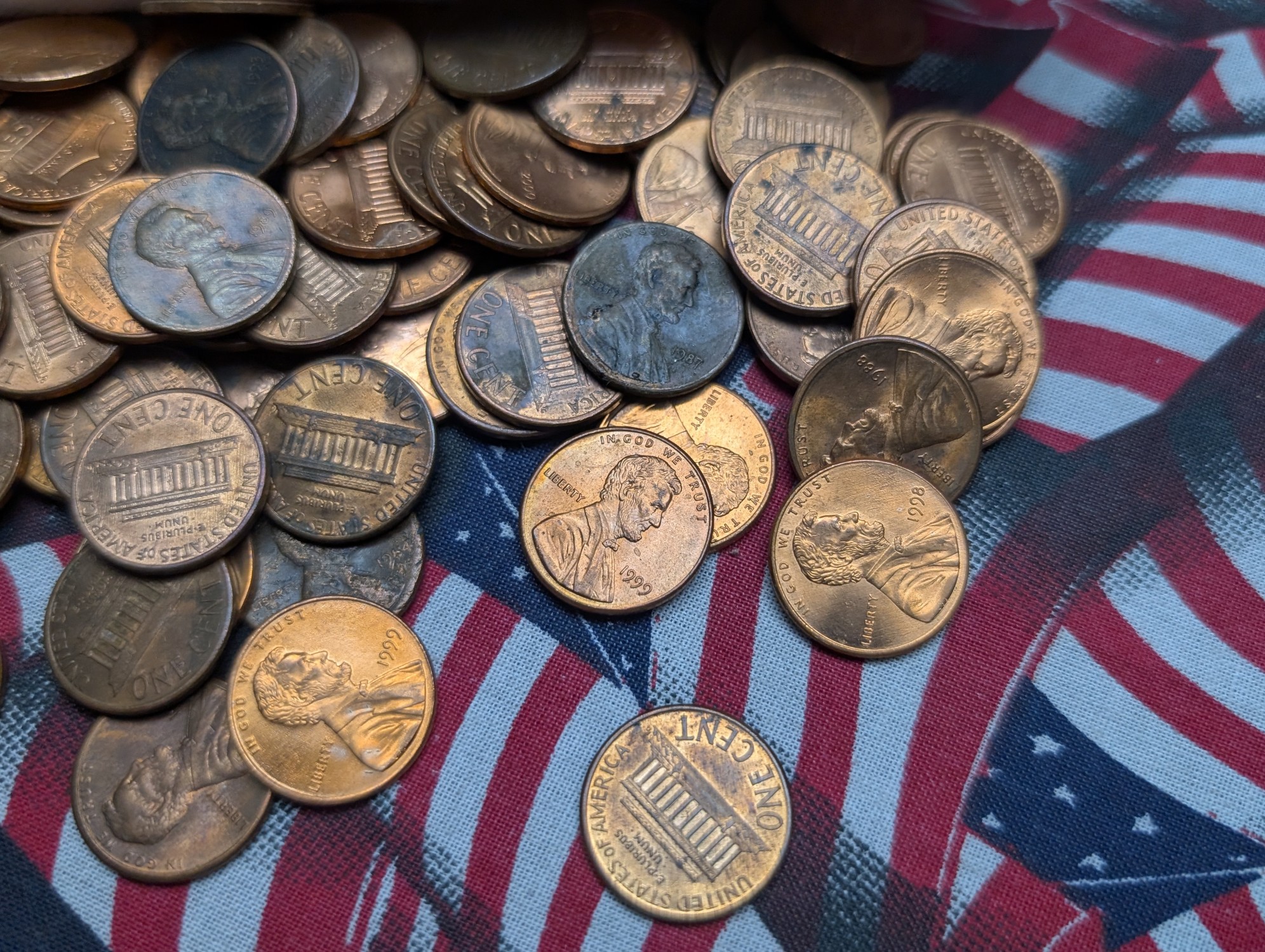 (2,000) Lincoln Memorial Cents In Lanyani Canvas Bag