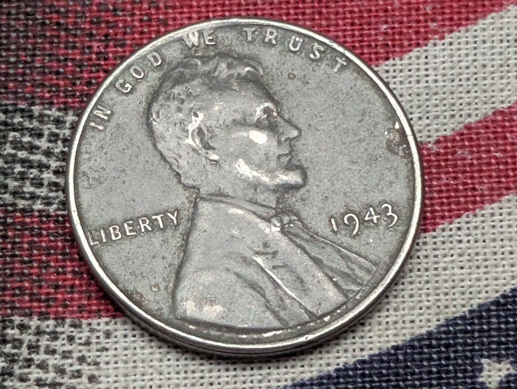 (2) 1943 Lincoln Steel Wheat Cents