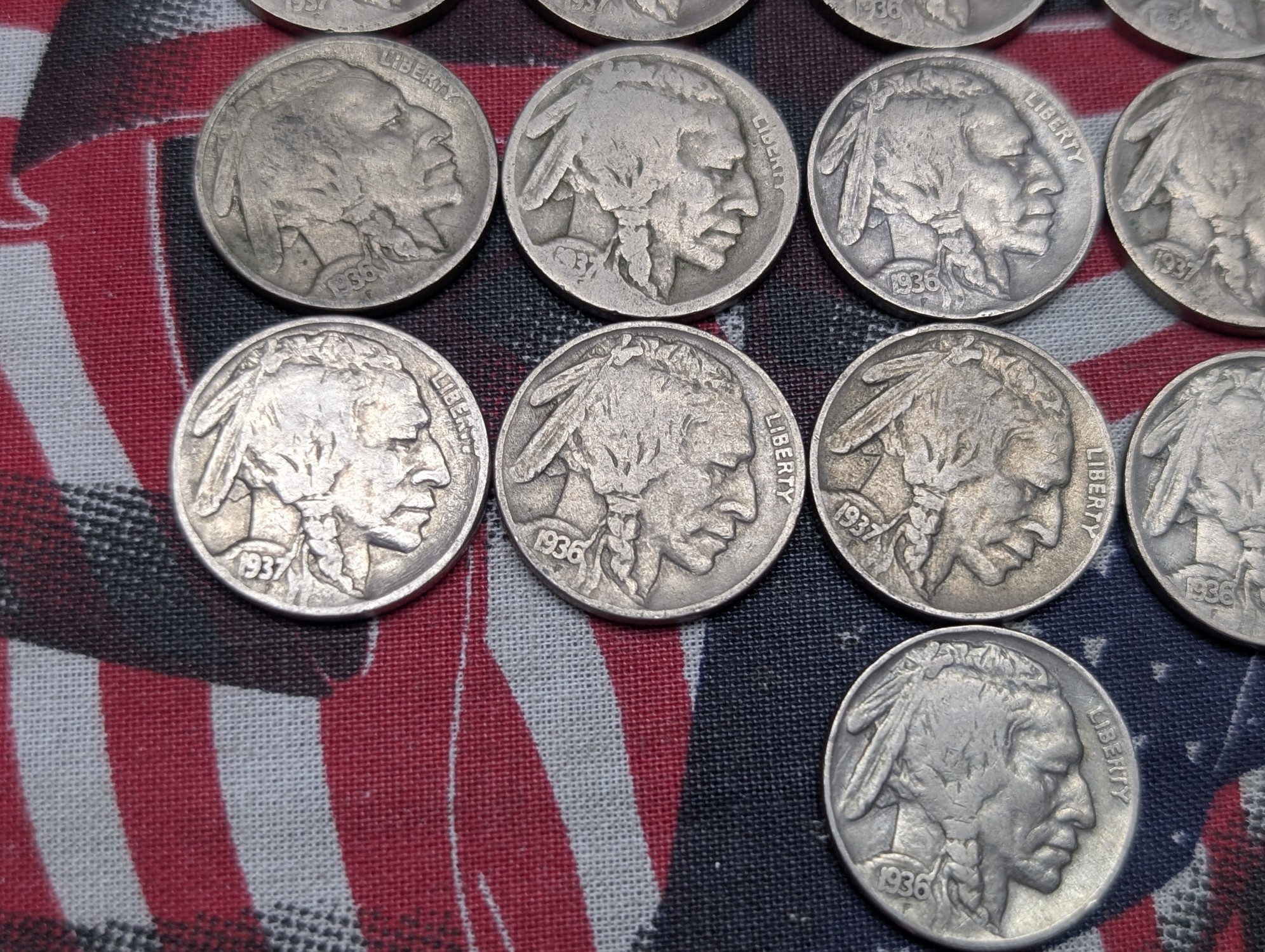 (26) 1936/1937 Indian Head Buffalo Nickels