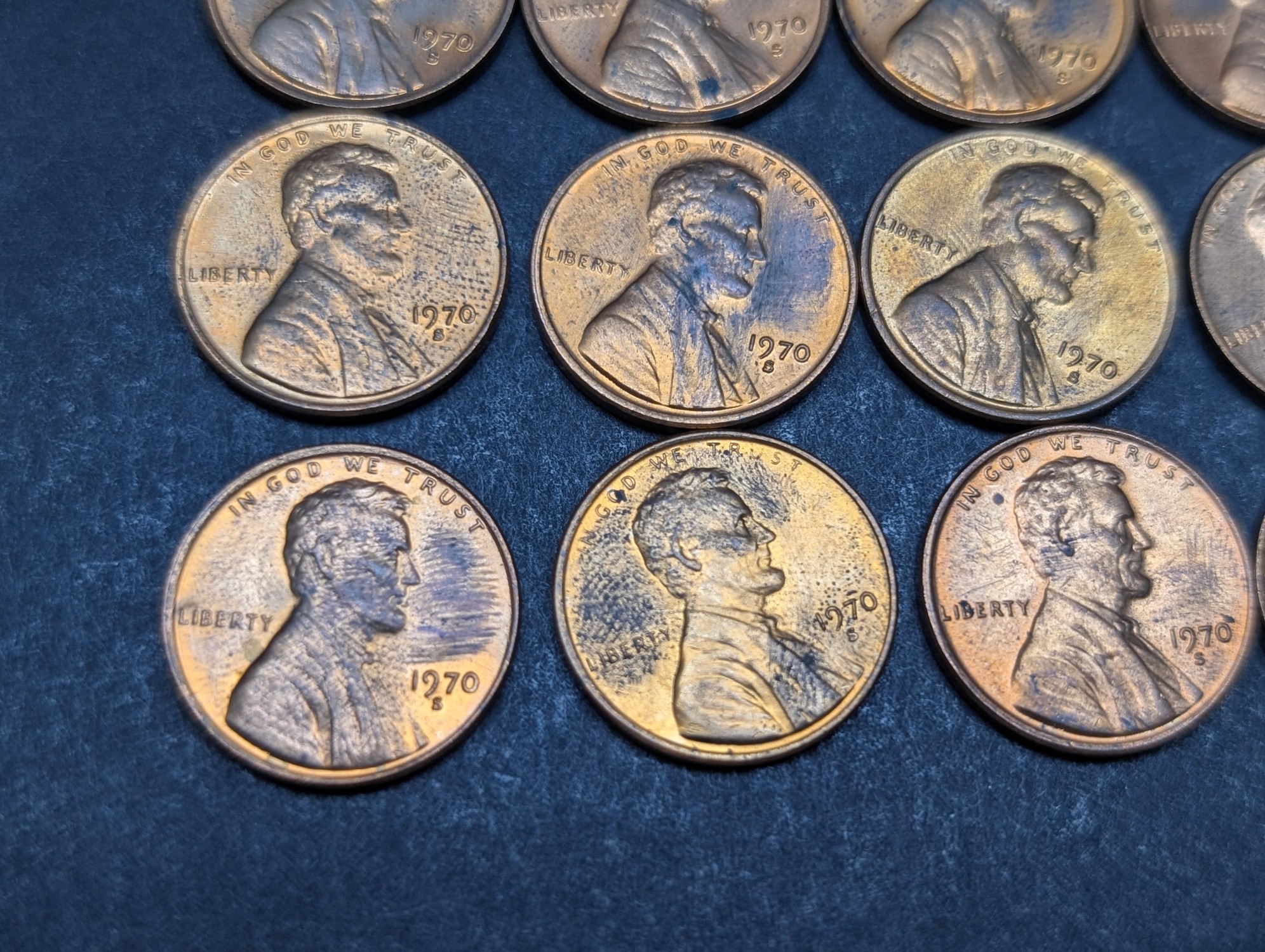 (25) 1970-S Lincoln Memorial Cents - RED / High Grade
