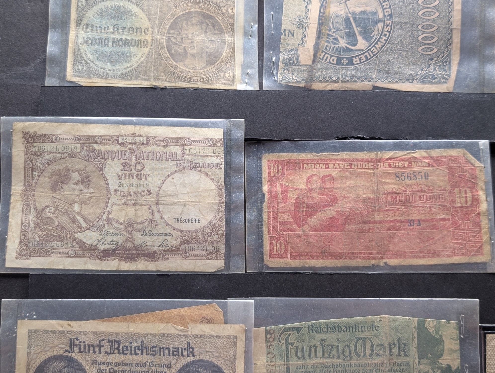 (12) Assorted Mostly 1940s Foreign Bills