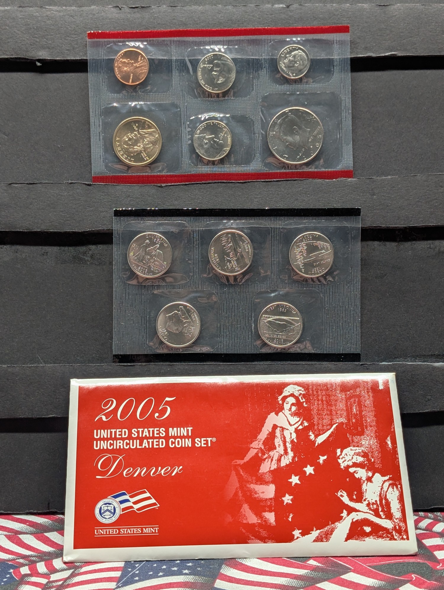 2005-D Only U.S. Mint Uncirculated Coin Set with State Quarters and Sacagawea Dollar In OGP