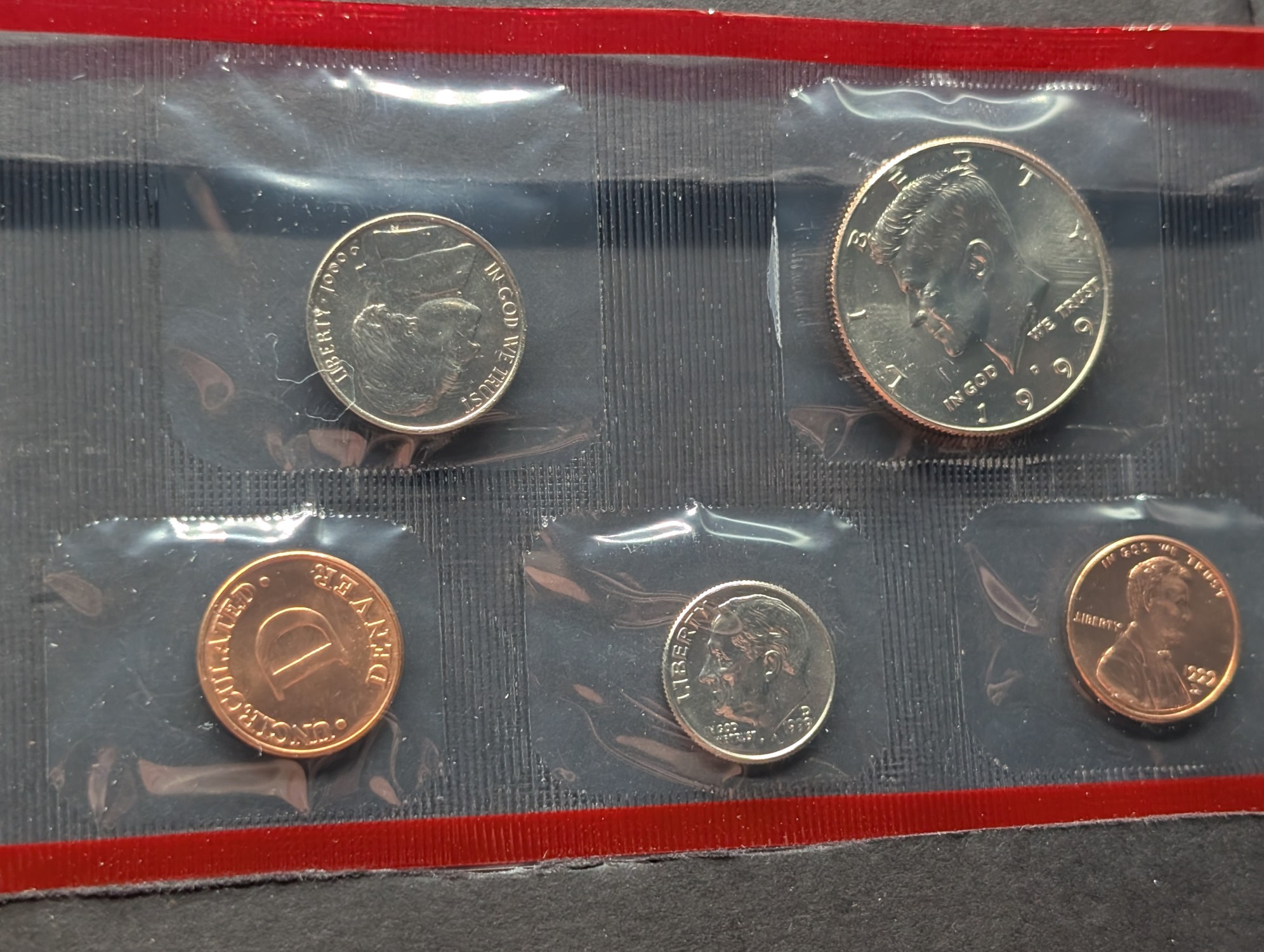 1999-D Only U.S. Mint Uncirculated Coin Set with State Quarters - In OGP w/ COA