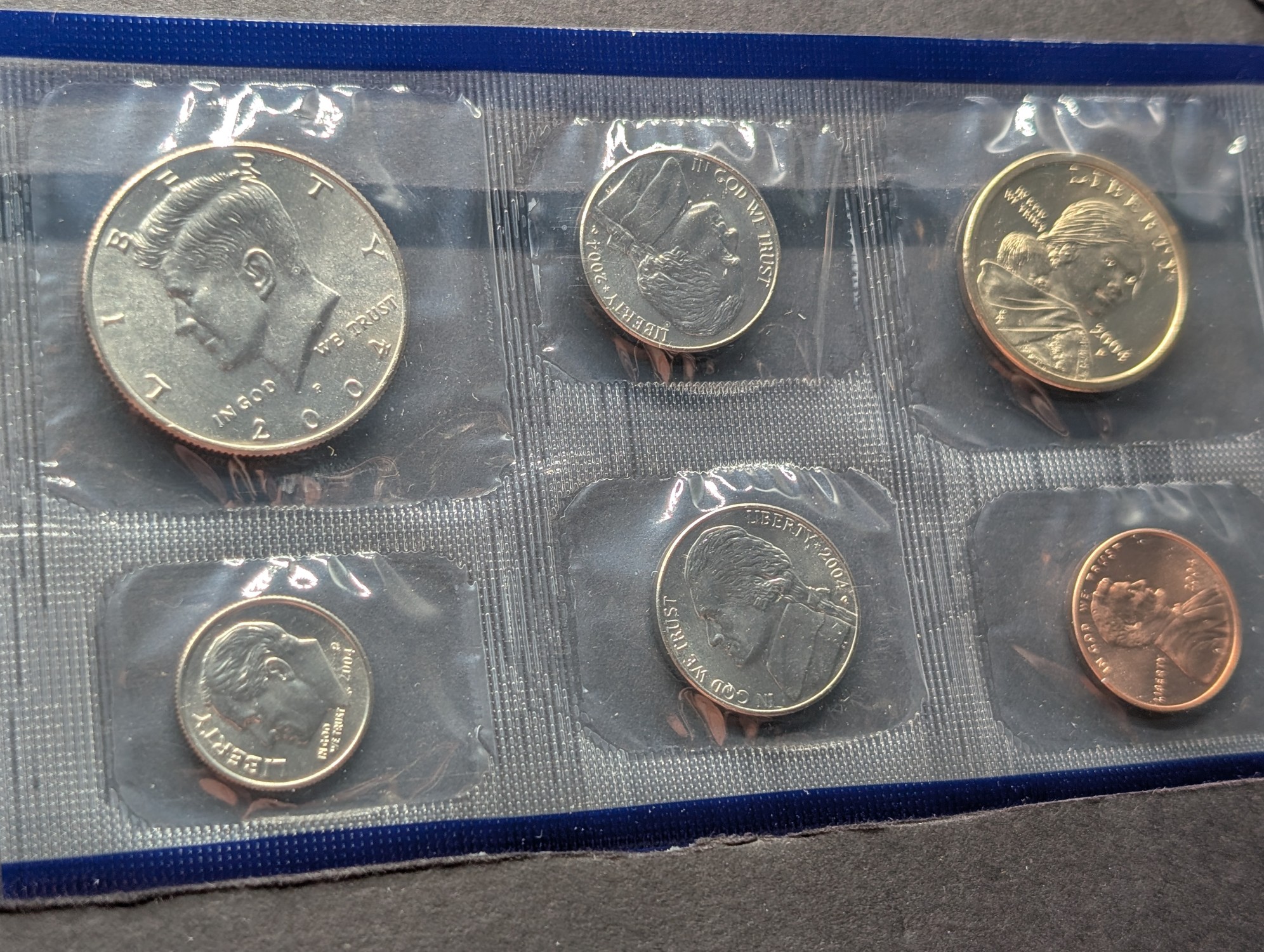 2004-P Only U.S. Mint Uncirculated Coin Set with State Quarters and Sacagawea Dollar In OGP w/ COA