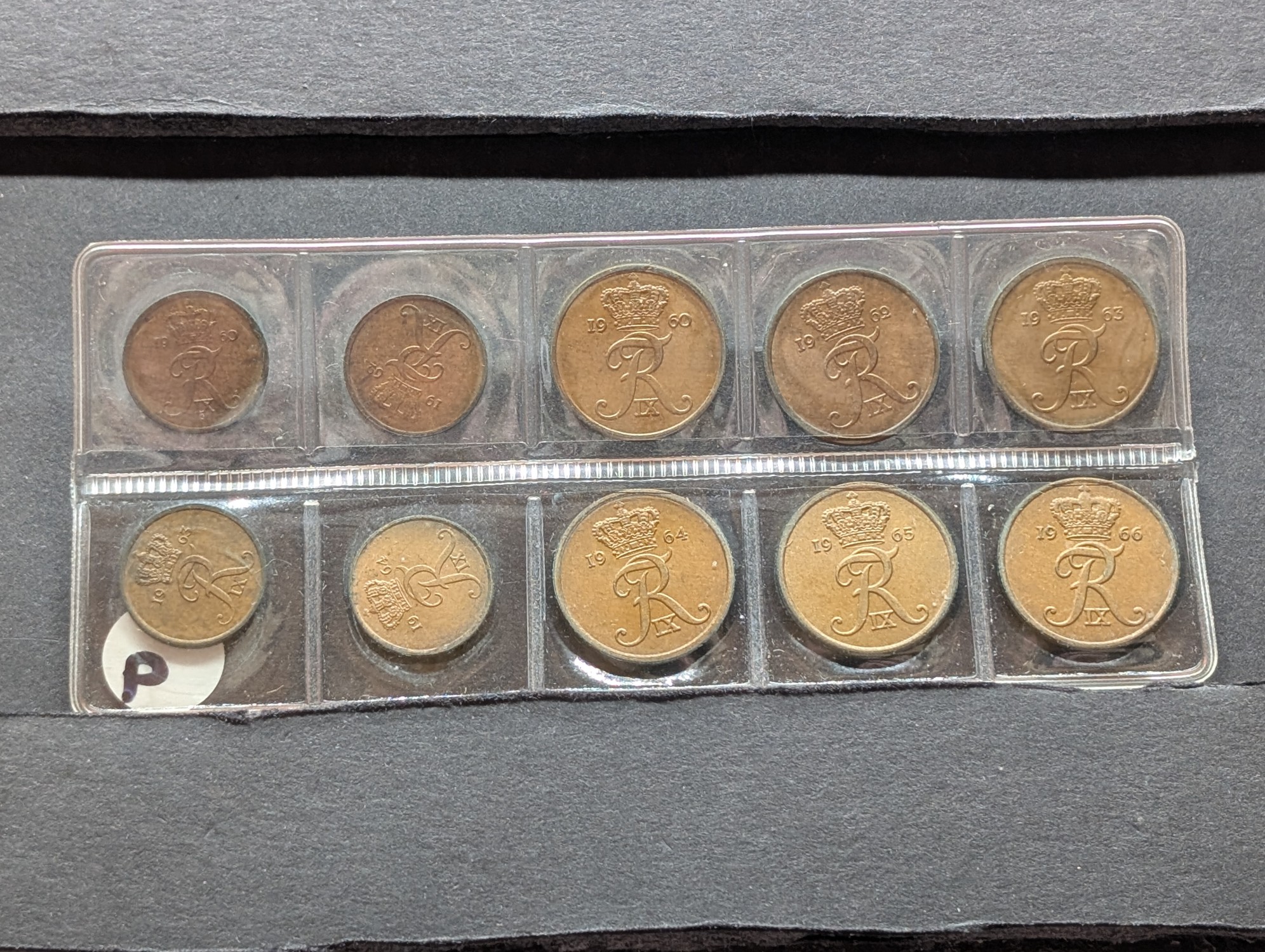 (10) 1960-1966 Denmark 1 & 2 Ore Coins