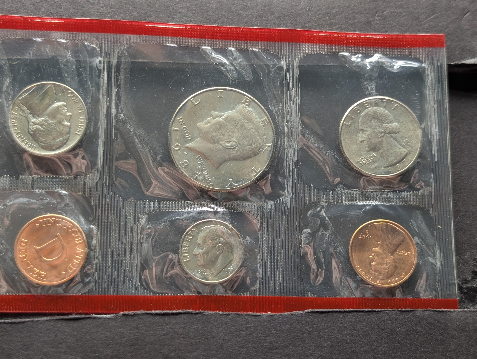1987 P&D Uncirculated US Mint Set in OGP w/ COA