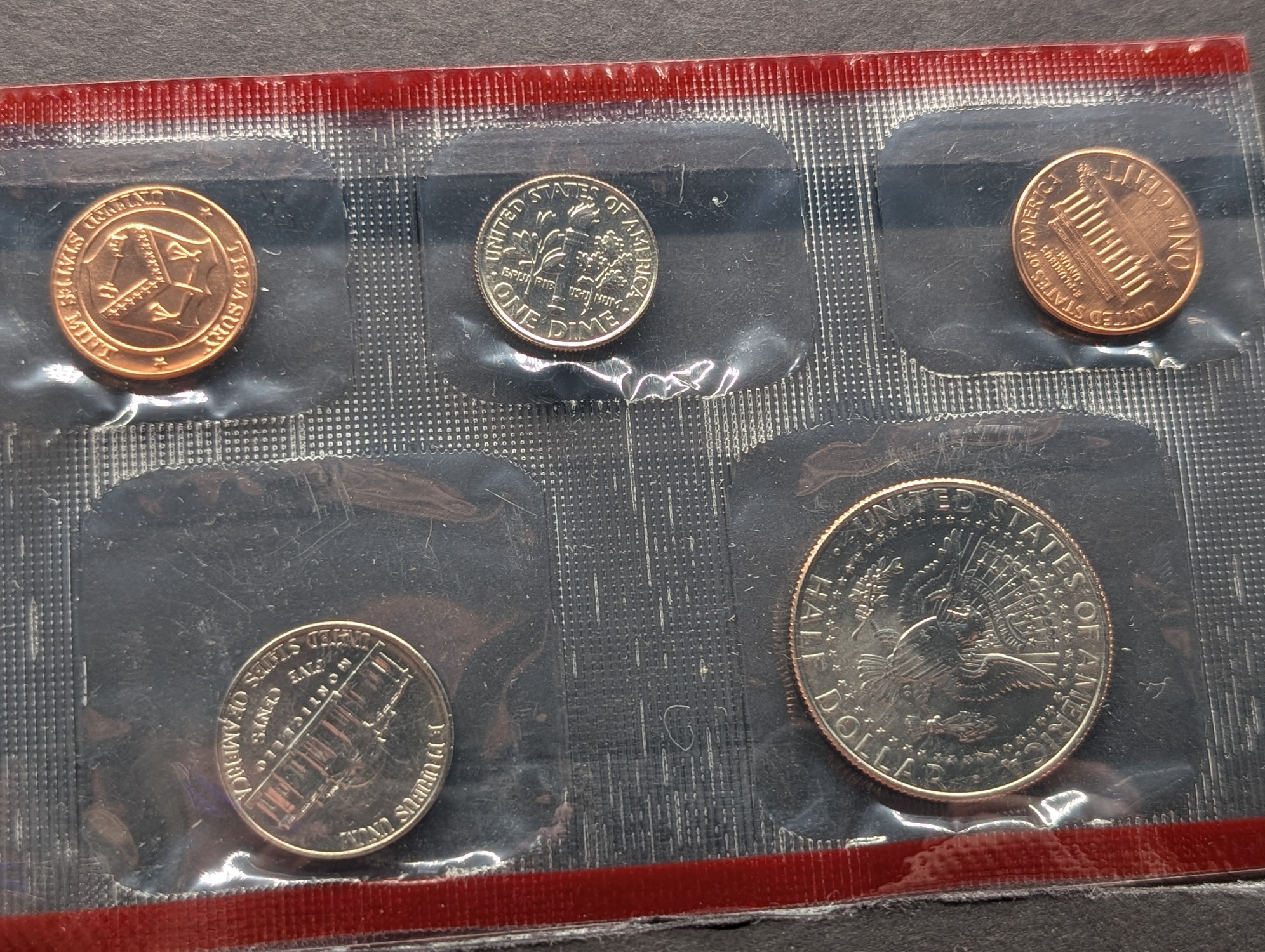 1999-D Only U.S. Mint Uncirculated Coin Set with State Quarters In OGP