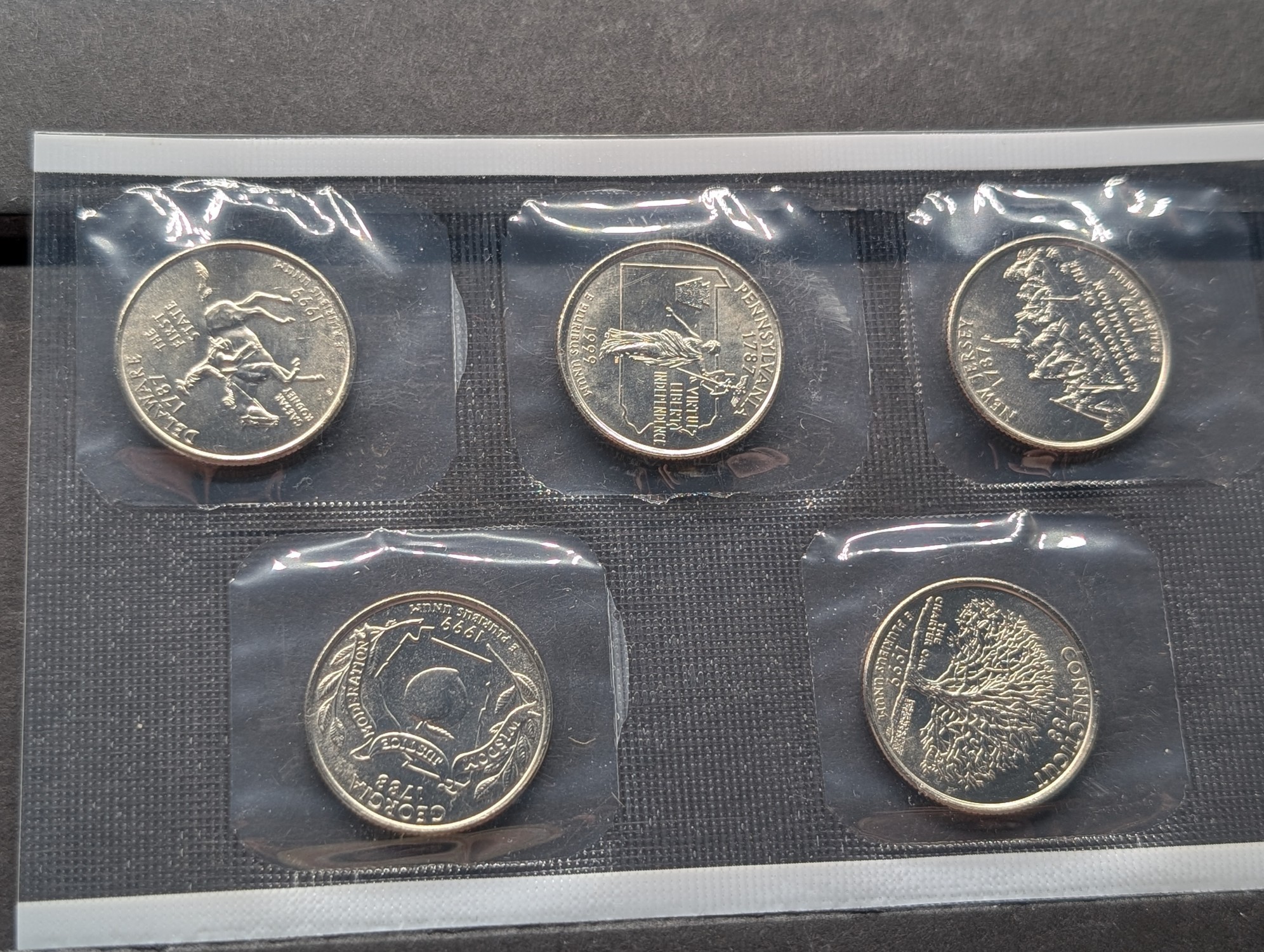 1999-P Only U.S. Mint Uncirculated Coin Set with State Quarters In OGP w/ COA