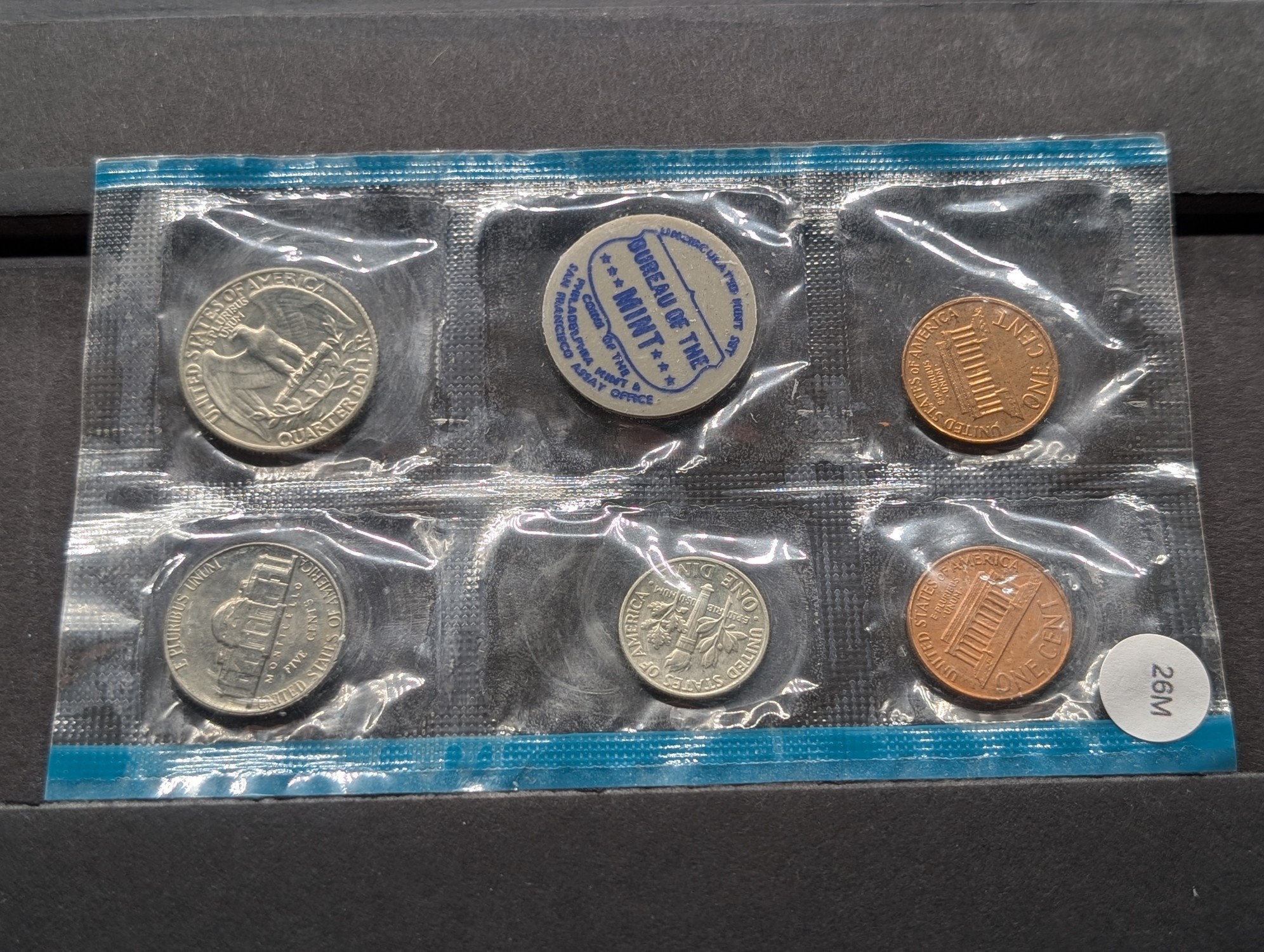 1968-P Only U.S. Uncirculated Mint Set, No Envelope - Includes "S" Mint Mark Cent