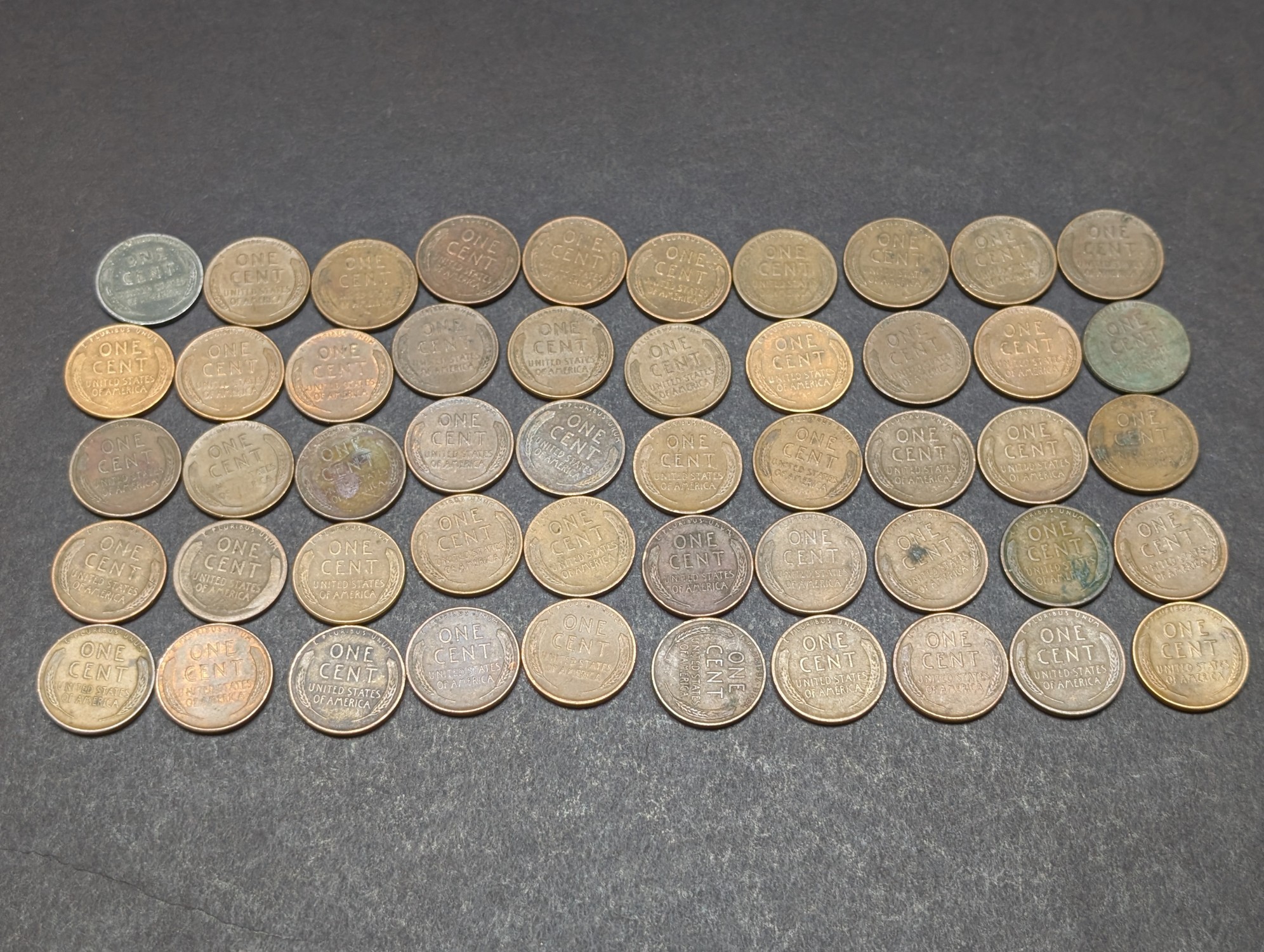 Roll of (50) Mixed Date Lincoln Wheat Cents