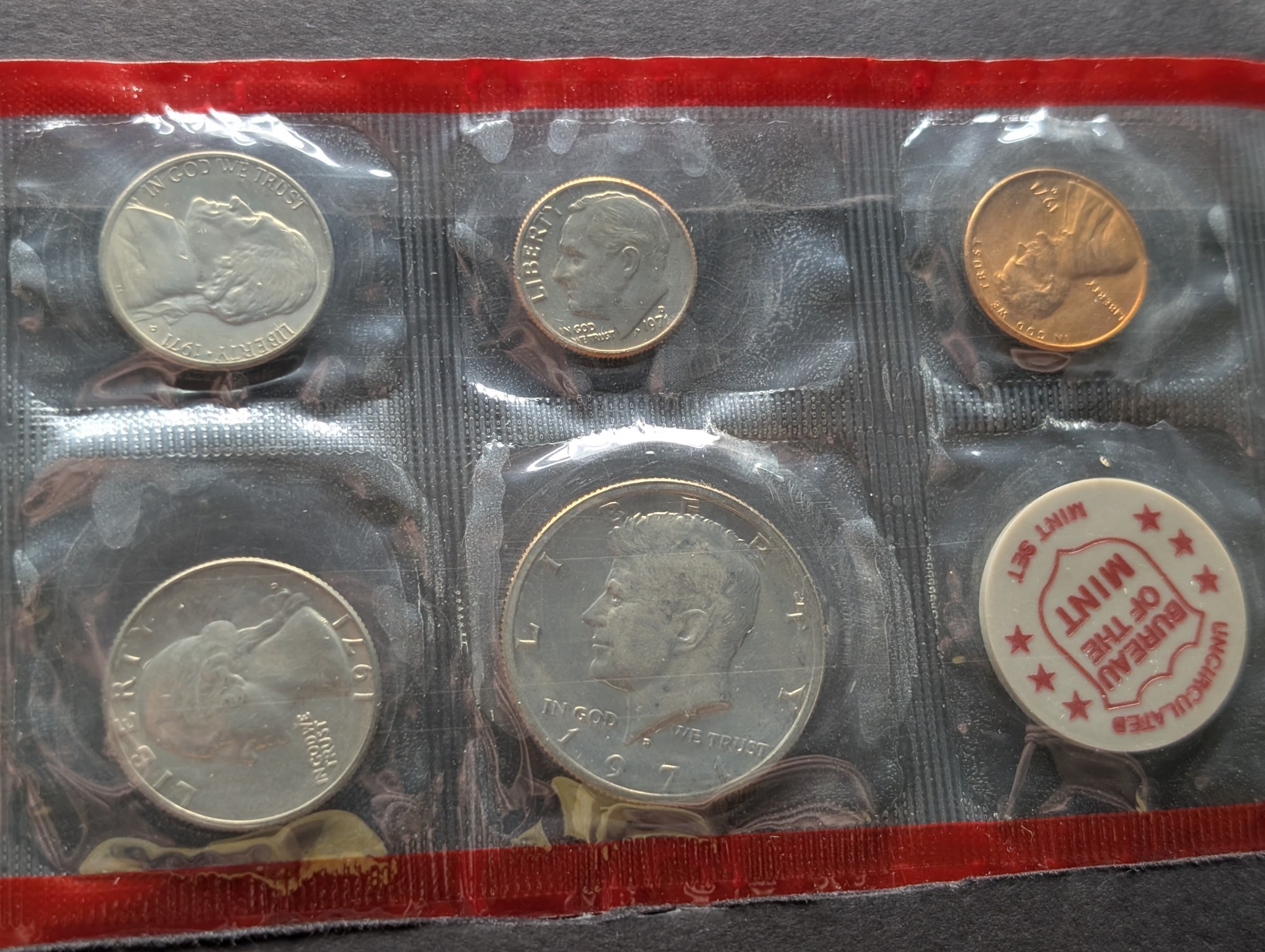 1971 P&D Unc. U.S. Mint Coin Set in OGP - Includes "S" Mint Mark Cent