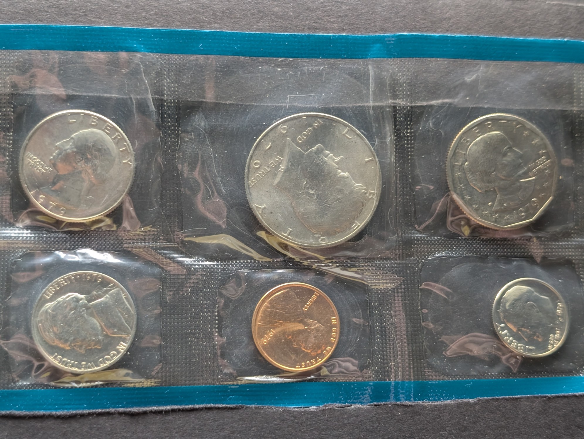 1979 P&D Unc. U.S. Mint Set with Susan B. Anthony Dollar in OGP