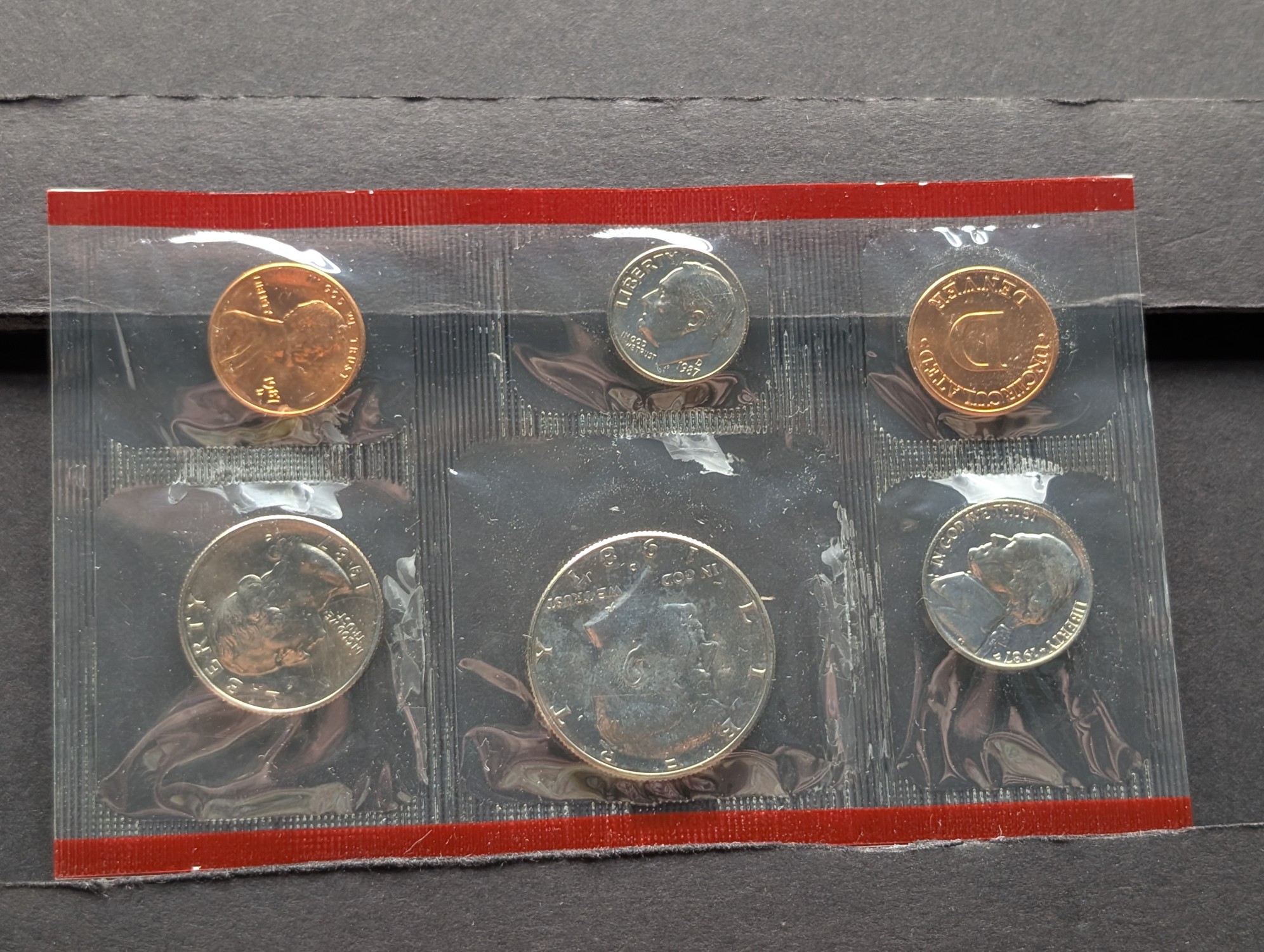 1987-P & D U.S. UNC. Mint Sets in OGP w/ COA