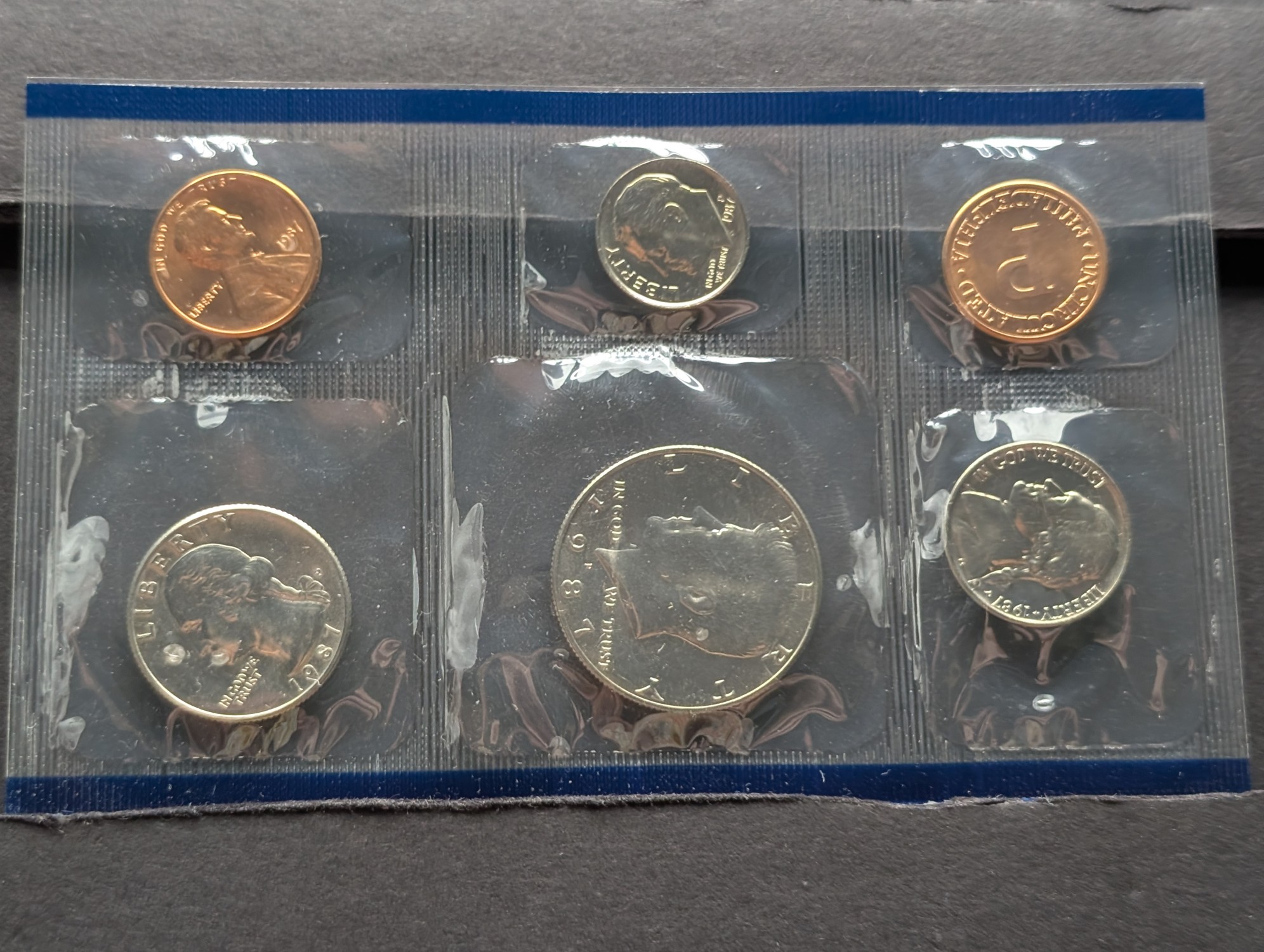 1987-P & D U.S. UNC. Mint Sets in OGP w/ COA