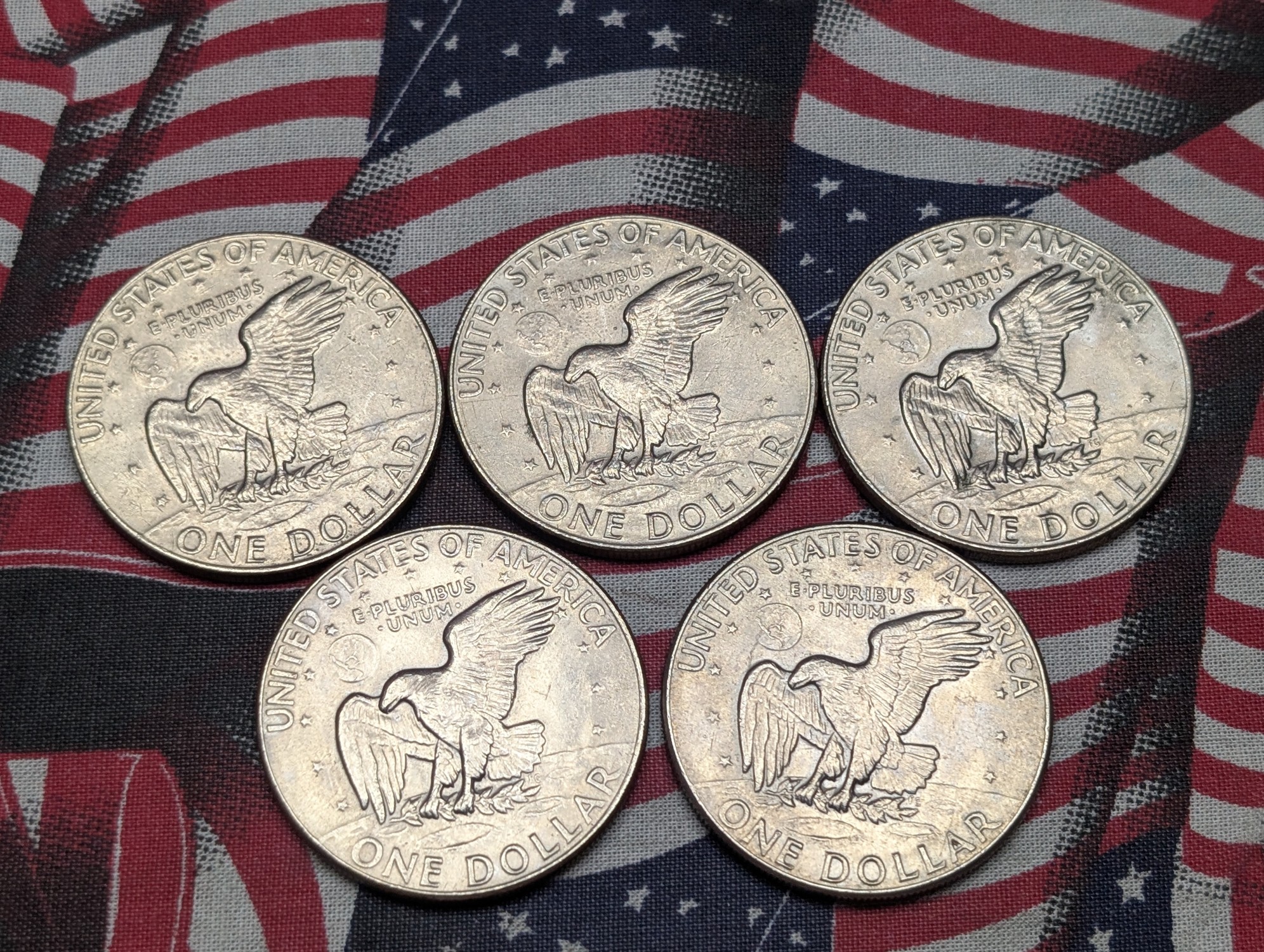 (5) 1977-D Eisenhower Dollars