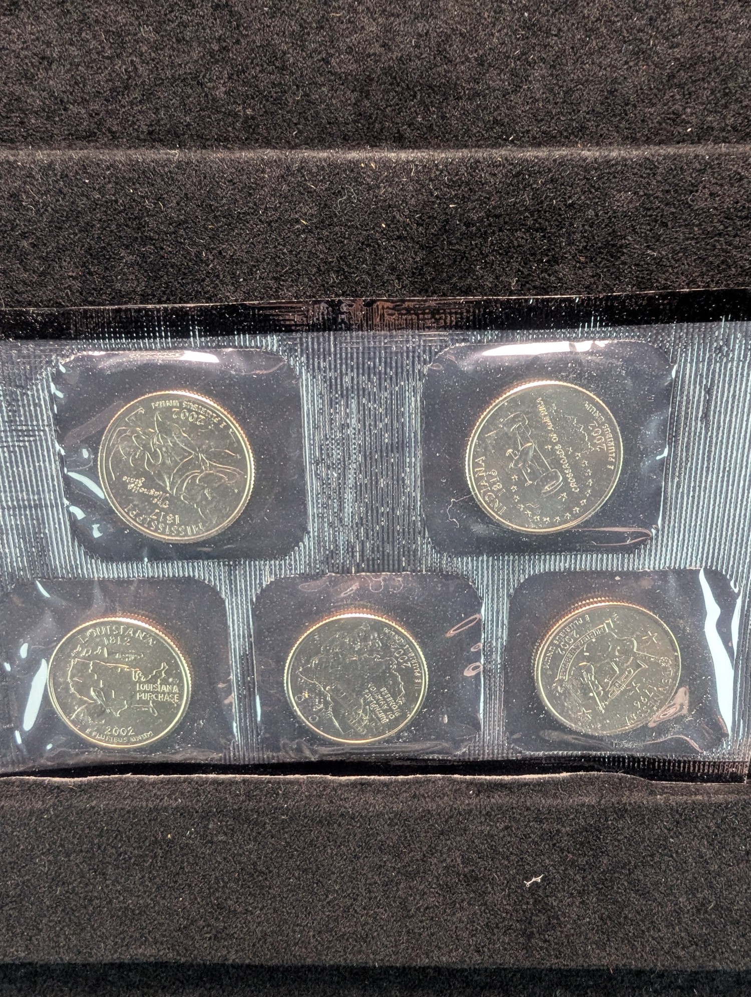 2002-D Only U.S. Mint Unc. Coin Set with State Quarters and Sacagawea Dollar in OGP w/ COA
