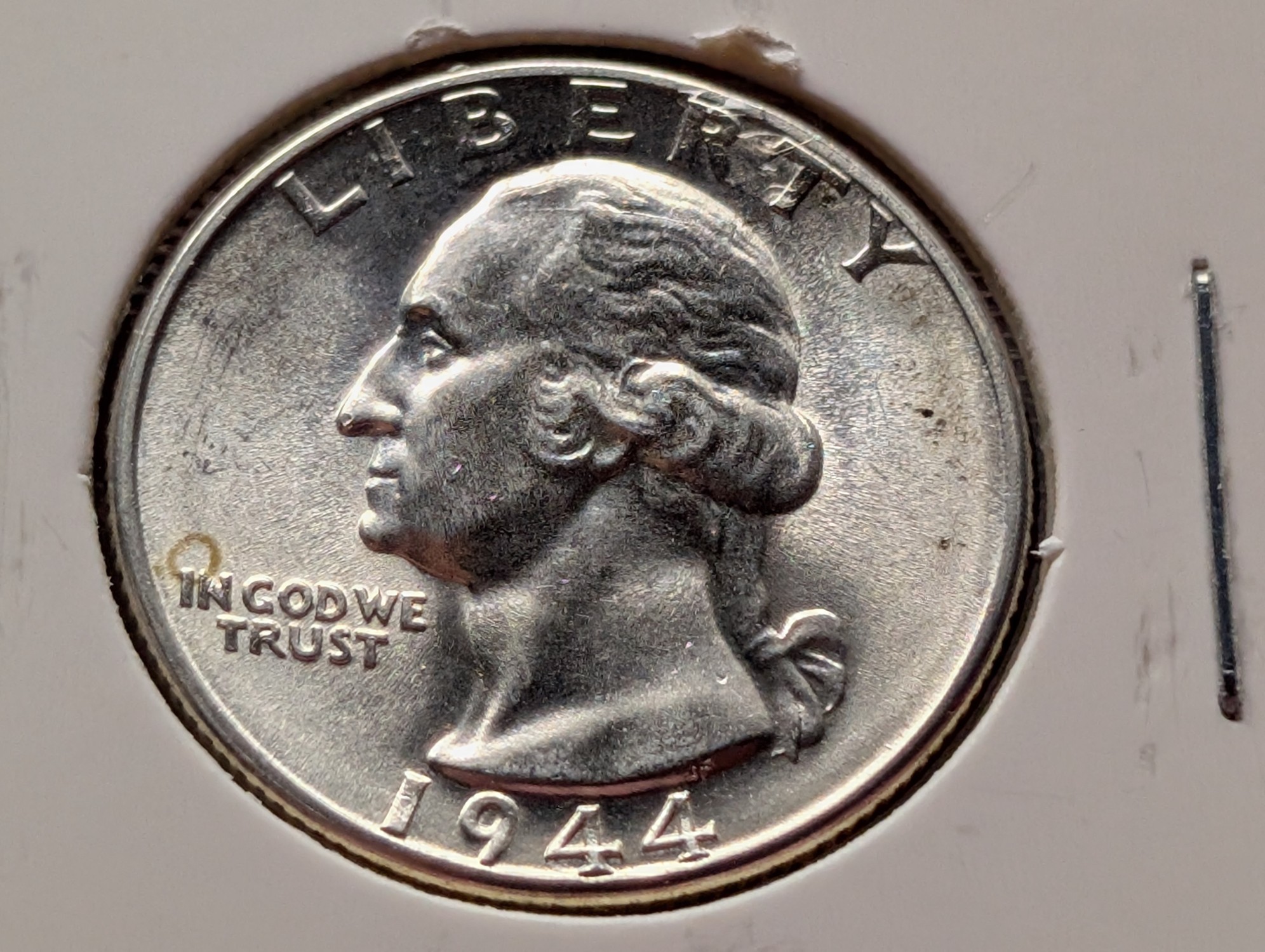 1944 Washington 90% Silver Quarter - UNC.