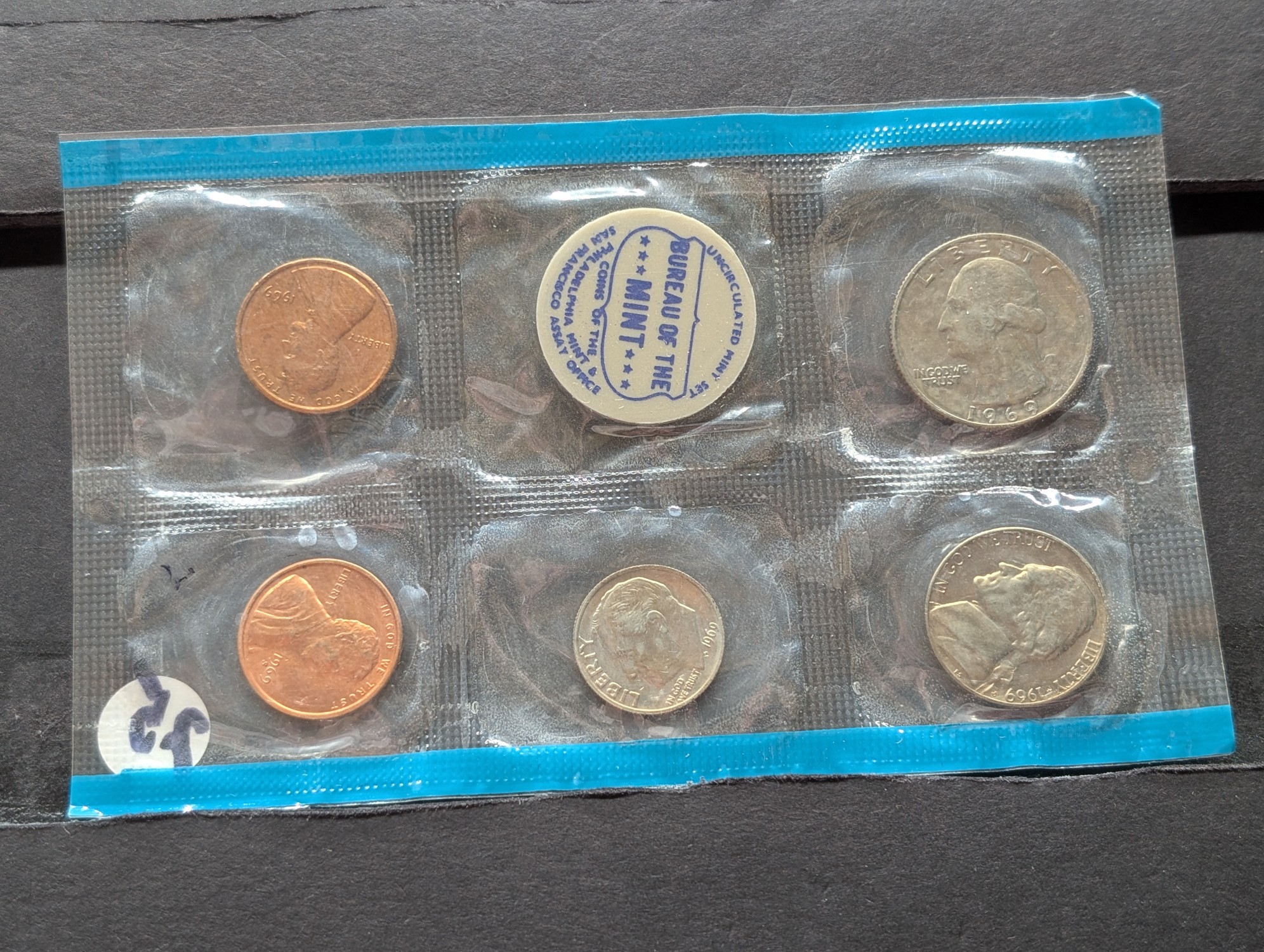 1969-P Only U.S. Mint Uncirculated Coin Set - Includes "S" Mint Mark Cent