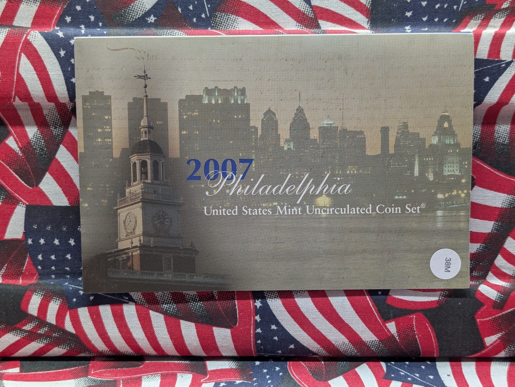 2007-P Only U.S. Mint Uncirculated Coin Set With Presidential Dollars, Sacagawea Dollar, and State Quarters In OGP w/ COA