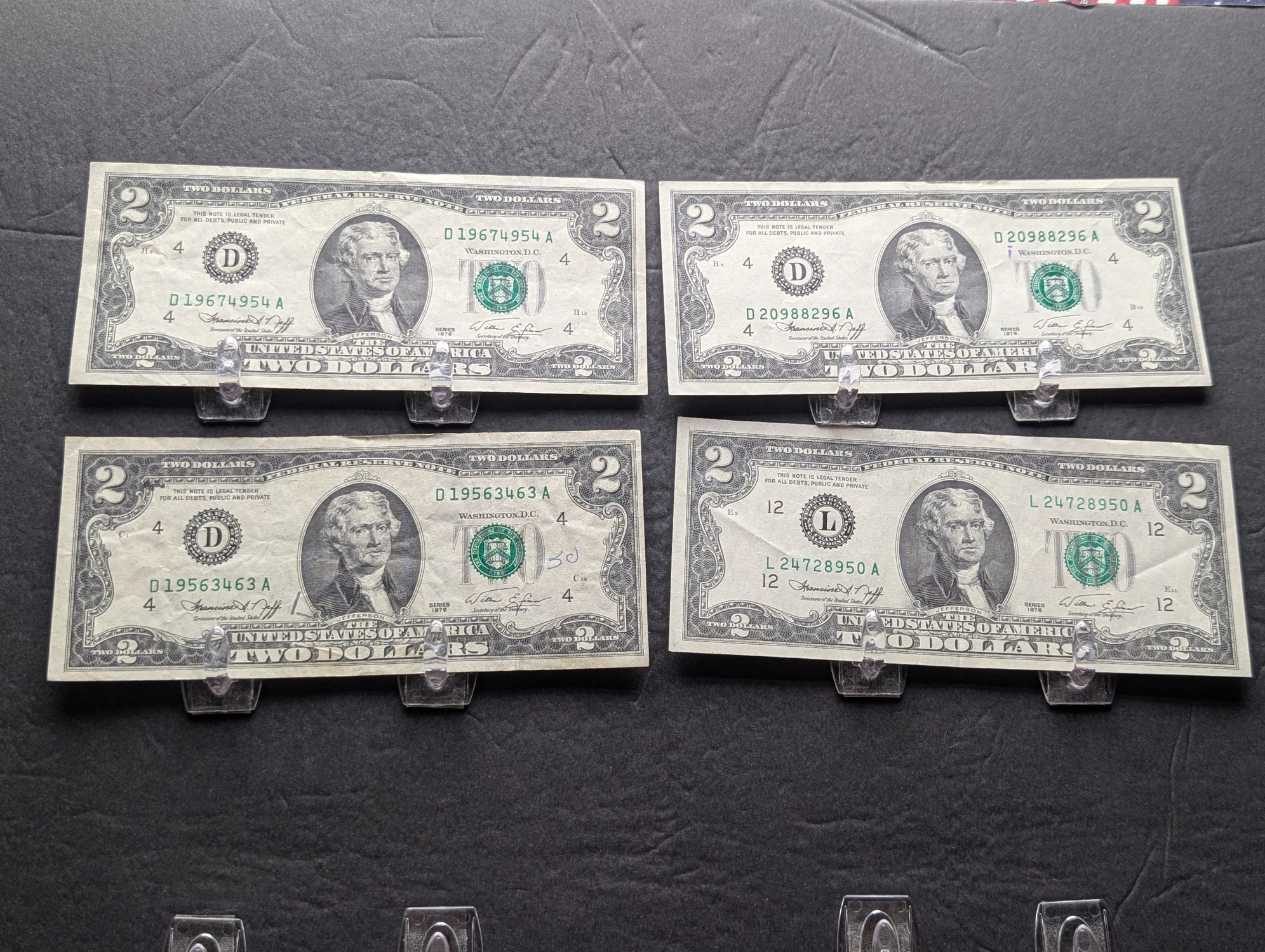 (4) 1976 Series $2 Federal Reserve Notes - Bicentennial