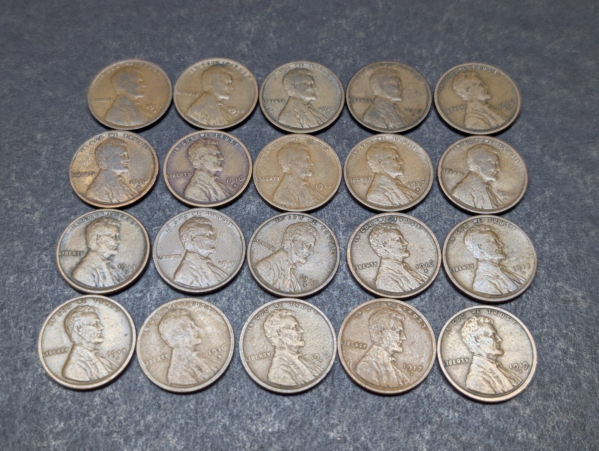 (20) Assorted 1910 & Teens Lincoln Wheat Cents