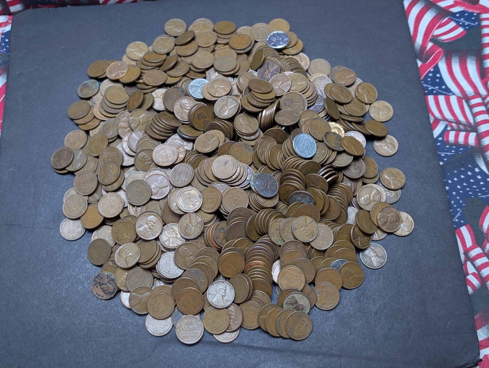 (1,000) Assorted Lincoln Wheat Cents