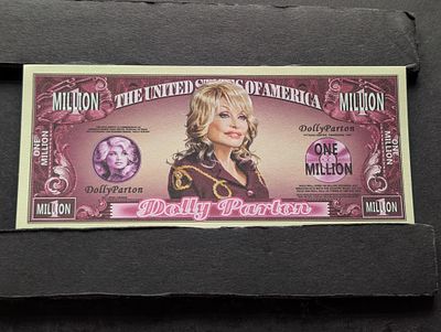 Dolly Parton 1 Million Dollar Novelty Note Condition PLEASE NOTE Some coins may have a grade on 