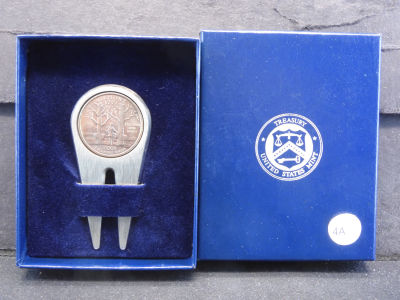 2001 STATE QUARTER GOLF DIVOT TOOL (VT)