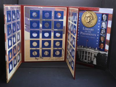 U.S. Presidential Dollars Deluxe Coin Collector's Album