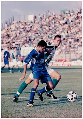 תצלומים כדורגל. תצלום אריק בנדו במדי מכבי חיפה