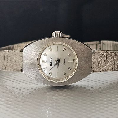 שעון Rado Vintage מהמם לנשים, שעון עדין בצבע כסוף, מקורי. נבדק על ידי שען מומחה ונמצא במצב 