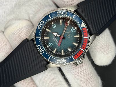 שעון בעבודת יד עם עיצוב ייחודי שהורכב על ידי שען מומחה- כולל מנגנון אוטומטי מסוג Seiko NH35 