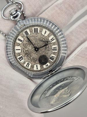 שעון כיס של חברת Molnija, שעון 50 שנים לסיום מלחמת העולם השנייה 1945-1995. שעון במצב טוב מאוד 