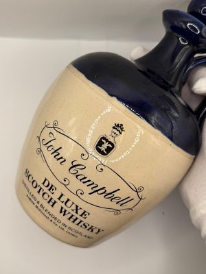 קנקן קרמיקה של חברת John Campbell Luxe ששימש בעבר לויסקי סקוטי. פריט דקורטיבי מהמם לאספני 