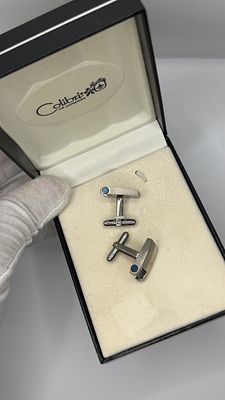 חפתים מקוריים של חברת קוליברי Colibri London, מקורי באחריות, מחיר מקורי 1180 שח. Colibri 